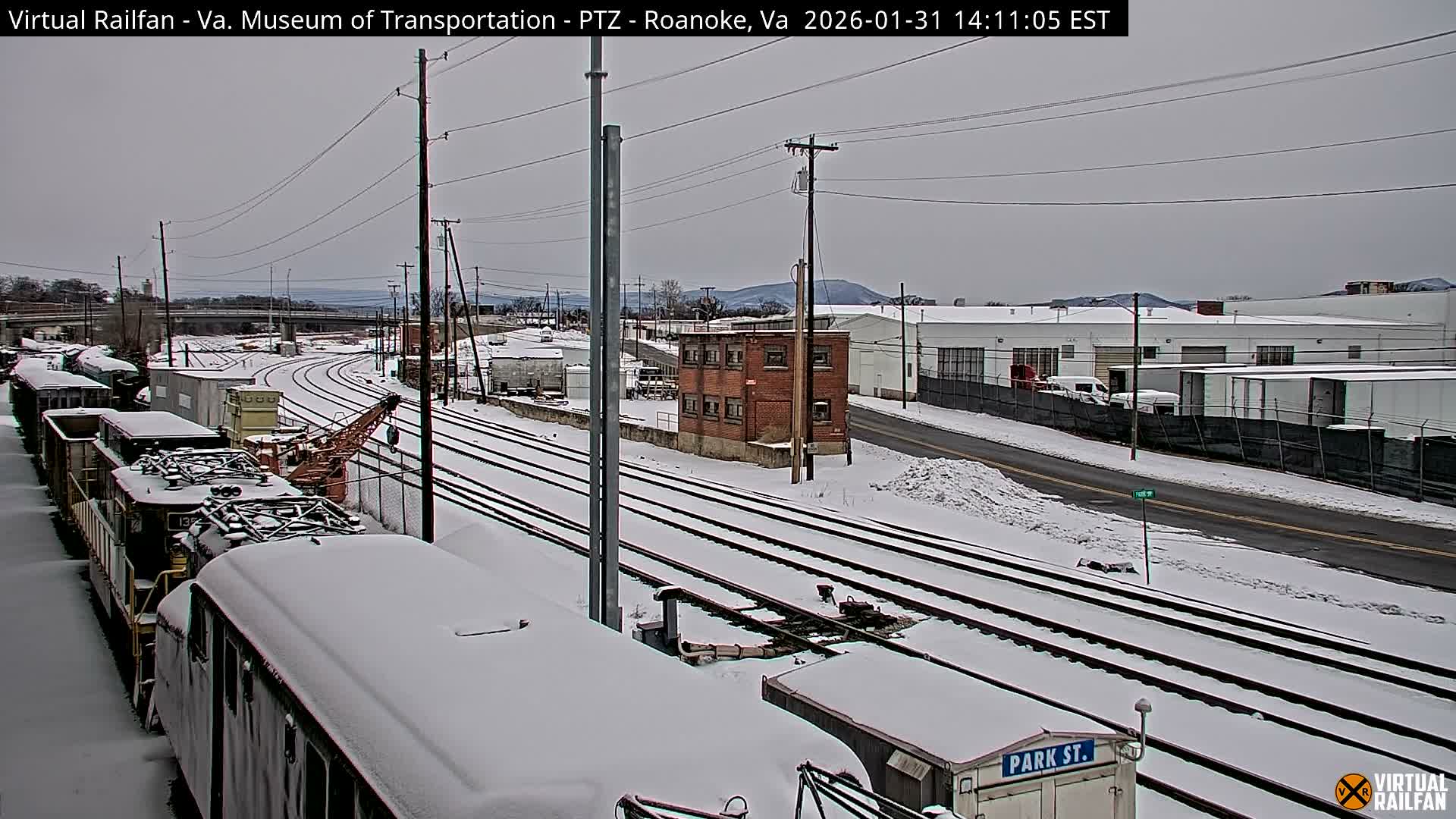 Roanoke Train Depot & Railroad Live Cam - Roanoke Downtown, Roanoke, Virginia, USA 