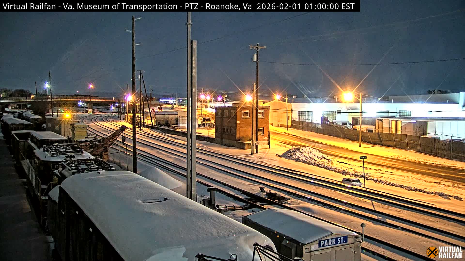 Roanoke Train Depot & Railroad Live Cam - Roanoke Downtown, Roanoke, Virginia, USA 