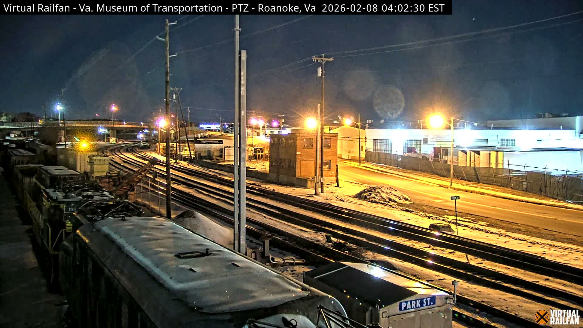 Roanoke Train Depot & Railroad Live Cam - Roanoke Downtown, Roanoke, Virginia, USA 
