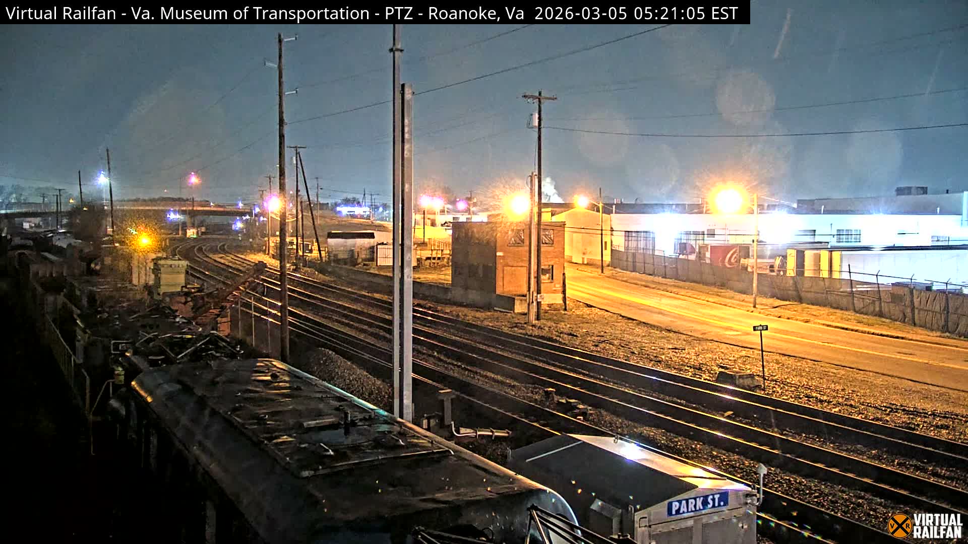 Roanoke Train Depot & Railroad Live Cam - Roanoke Downtown, Roanoke, Virginia, USA 