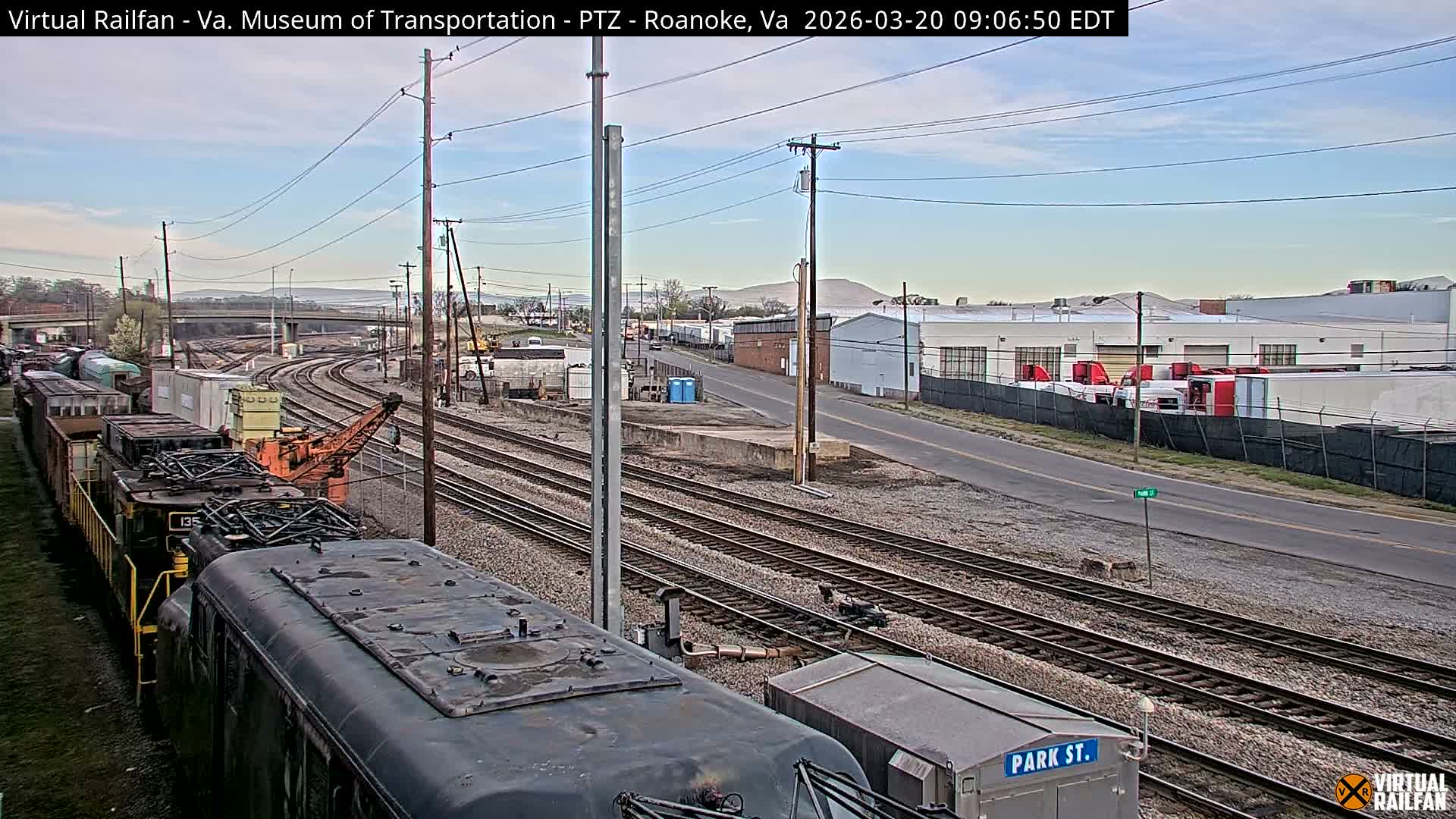 Roanoke Train Depot & Railroad Live Cam - Roanoke Downtown, Roanoke, Virginia, USA 