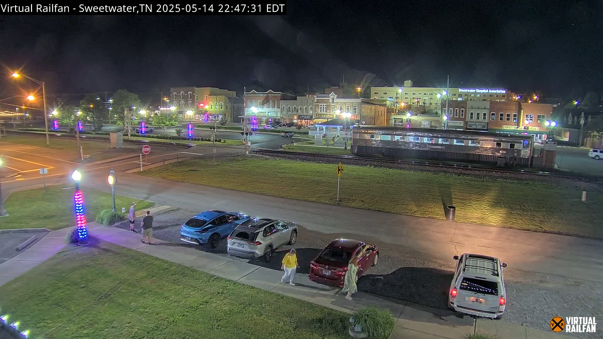Sweetwater City & Railroad/Traincar Live Cam - Sweetwater, Monroe, Tennessee, USA | Virtual Railfan  LIVE ! 2025-03-15 15:33