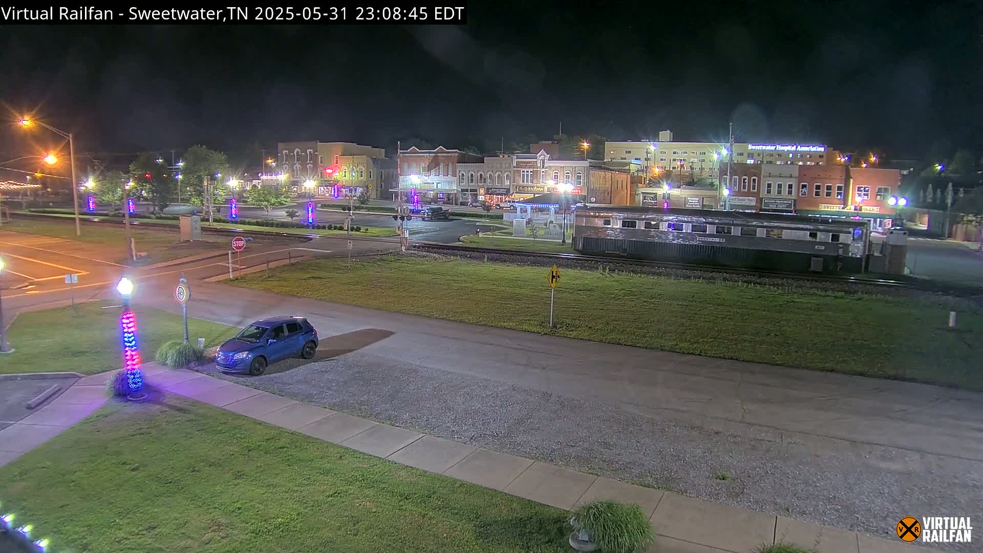 Sweetwater City & Railroad/Traincar Live Cam - Sweetwater, Monroe, Tennessee, USA | Virtual Railfan  LIVE ! 2025-03-15 15:33