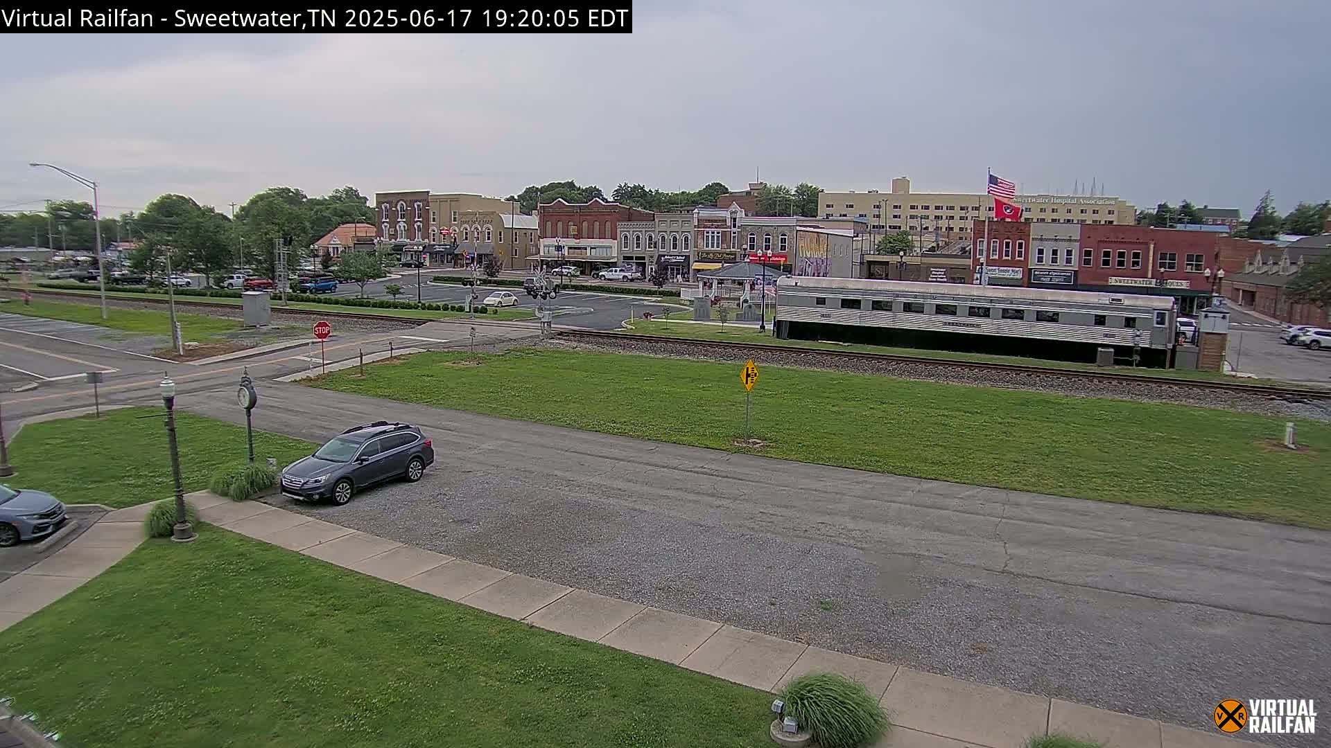 Sweetwater City & Railroad/Traincar Live Cam - Sweetwater, Monroe, Tennessee, USA | Virtual Railfan  LIVE ! 2025-03-15 15:33