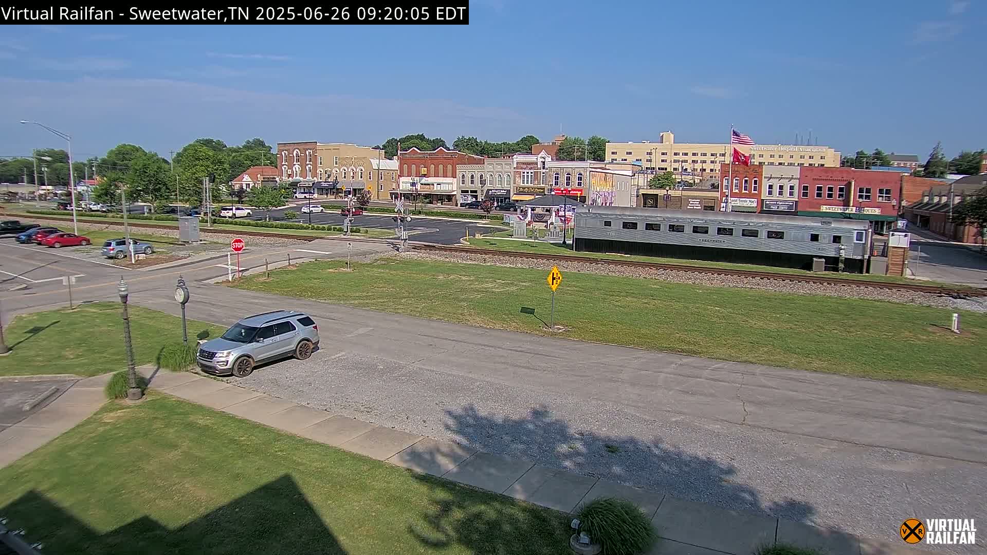 Sweetwater City & Railroad/Traincar Live Cam - Sweetwater, Monroe, Tennessee, USA | Virtual Railfan  LIVE ! 2025-03-15 15:33