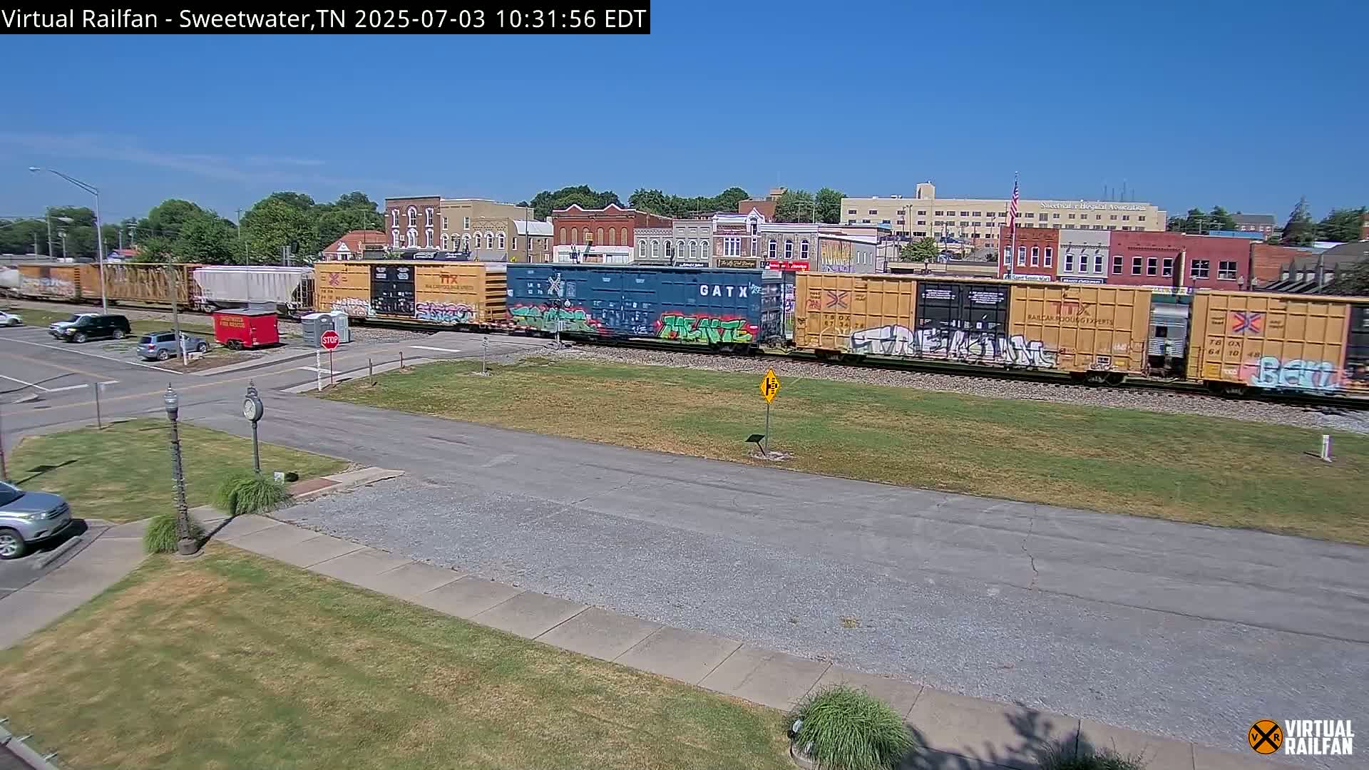 Sweetwater City & Railroad/Traincar Live Cam - Sweetwater, Monroe, Tennessee, USA | Virtual Railfan  LIVE ! 2025-03-15 15:33