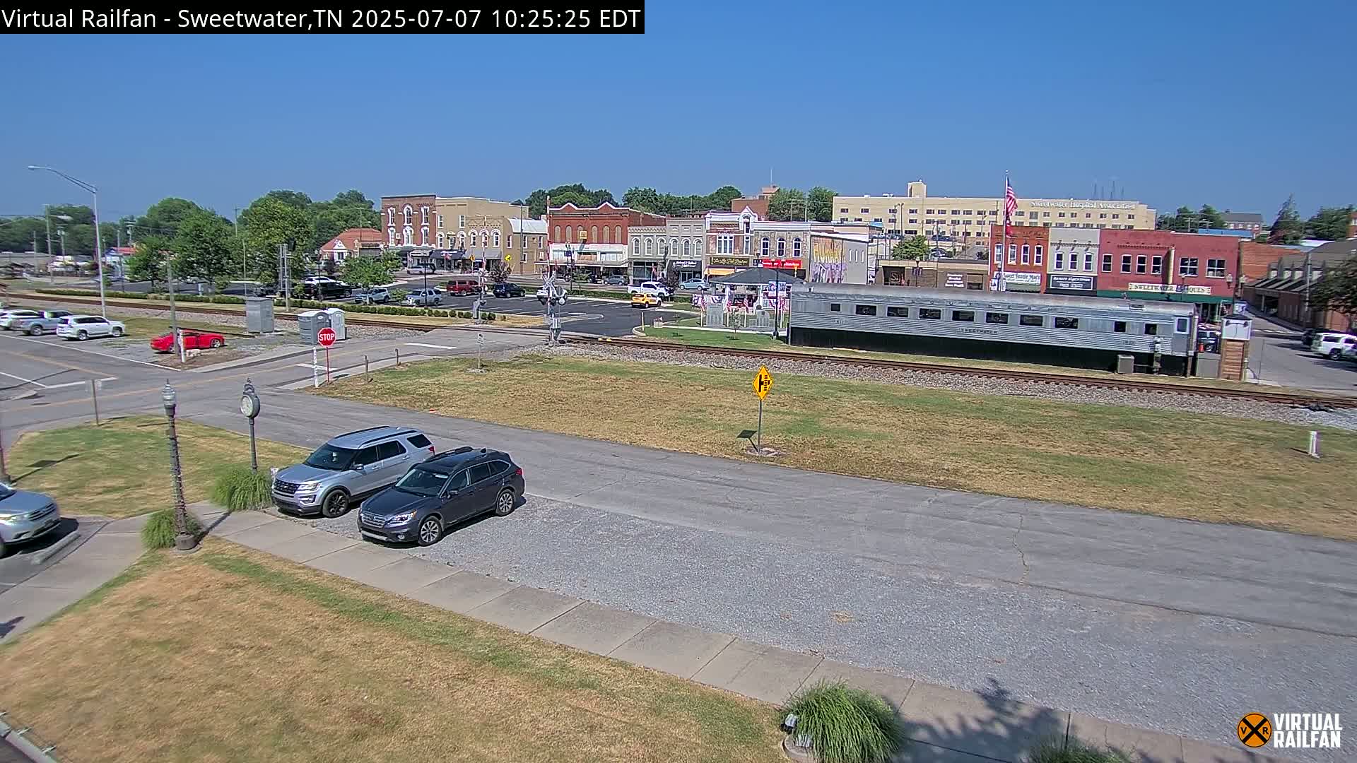 Sweetwater City & Railroad/Traincar Live Cam - Sweetwater, Monroe, Tennessee, USA | Virtual Railfan  LIVE ! 2025-03-15 15:33
