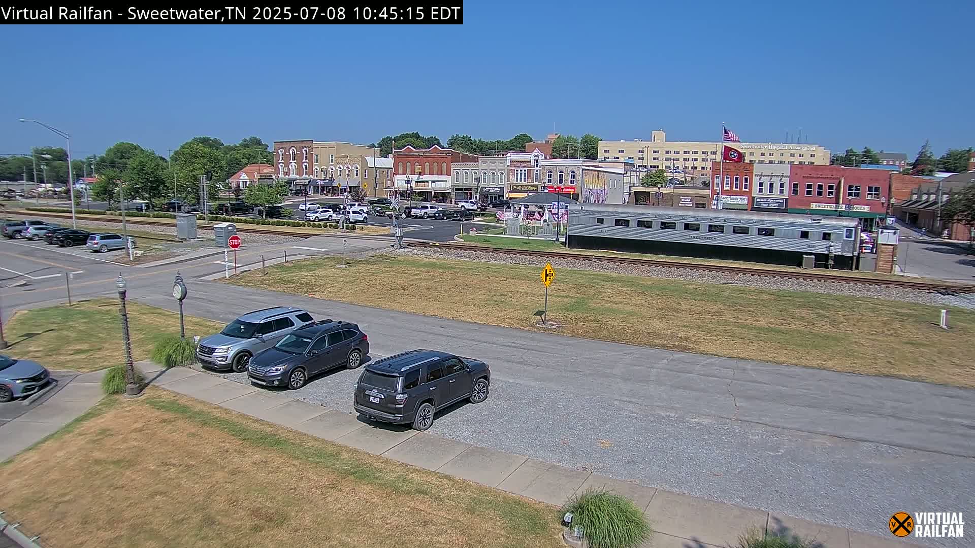 Sweetwater City & Railroad/Traincar Live Cam - Sweetwater, Monroe, Tennessee, USA | Virtual Railfan  LIVE ! 2025-03-15 15:33