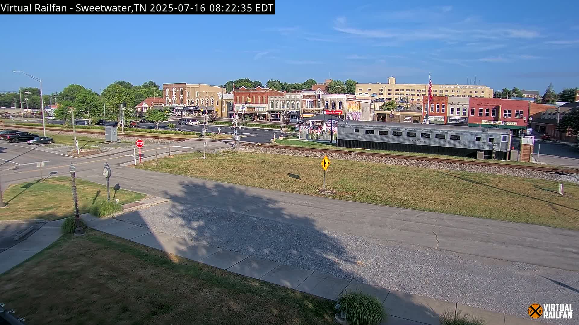 Sweetwater City & Railroad/Traincar Live Cam - Sweetwater, Monroe, Tennessee, USA | Virtual Railfan  LIVE ! 2025-03-15 15:33