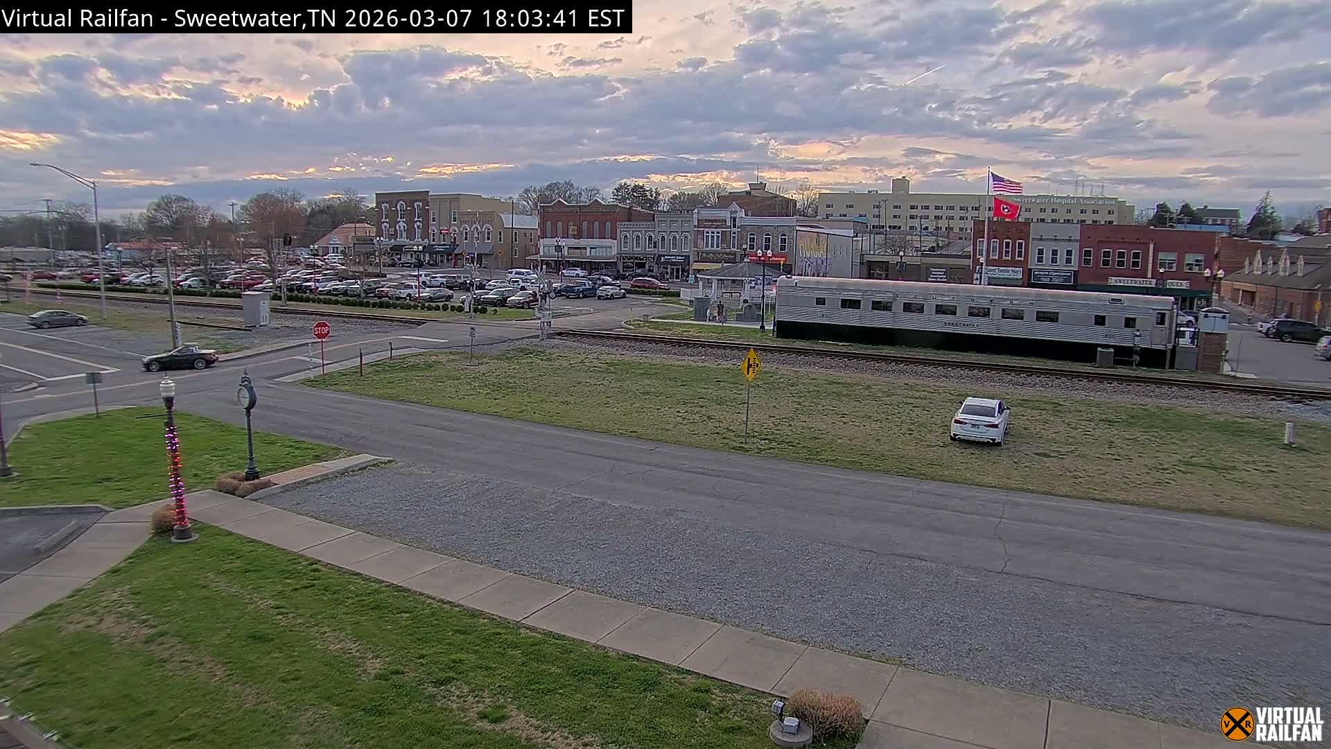 Sweetwater City & Railroad/Traincar Live Cam - Sweetwater, Monroe, Tennessee, USA