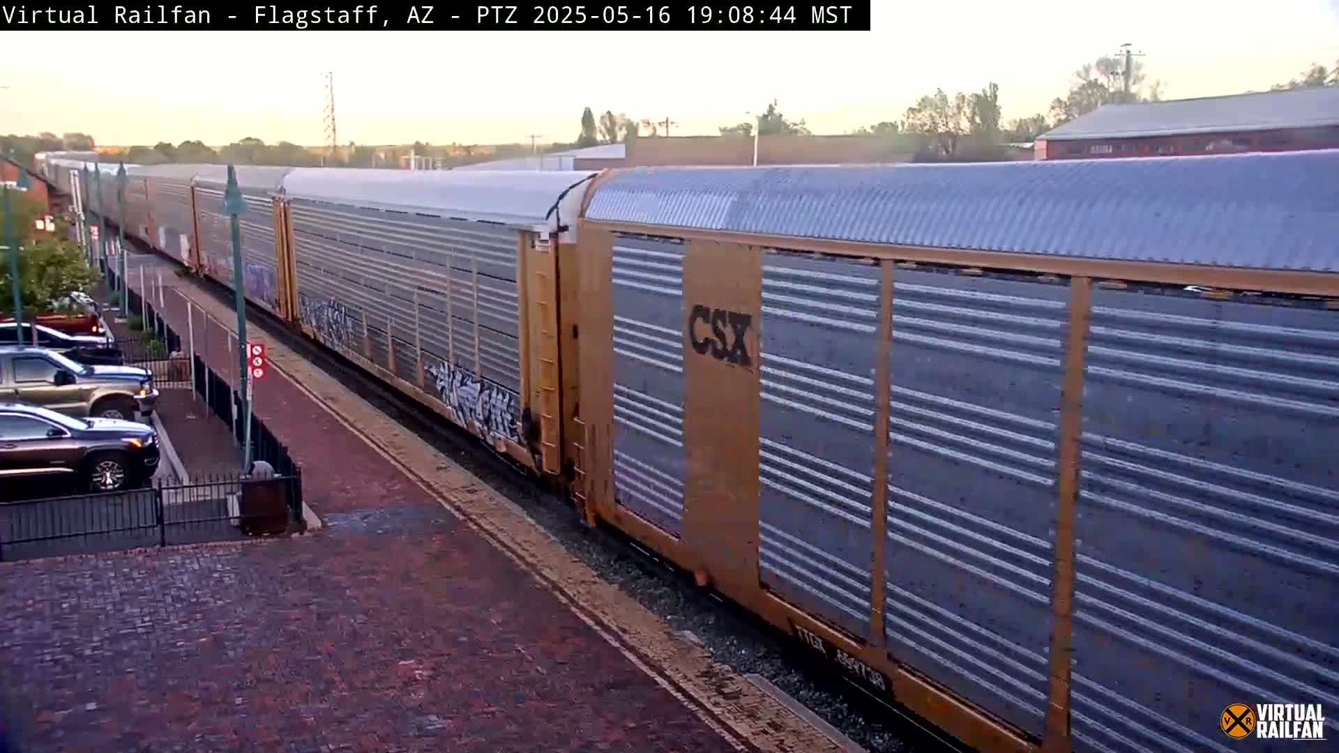 Flagstaff Amtrak Railroad Live Cam - Flagstaff, Coconino, Arizona, USA