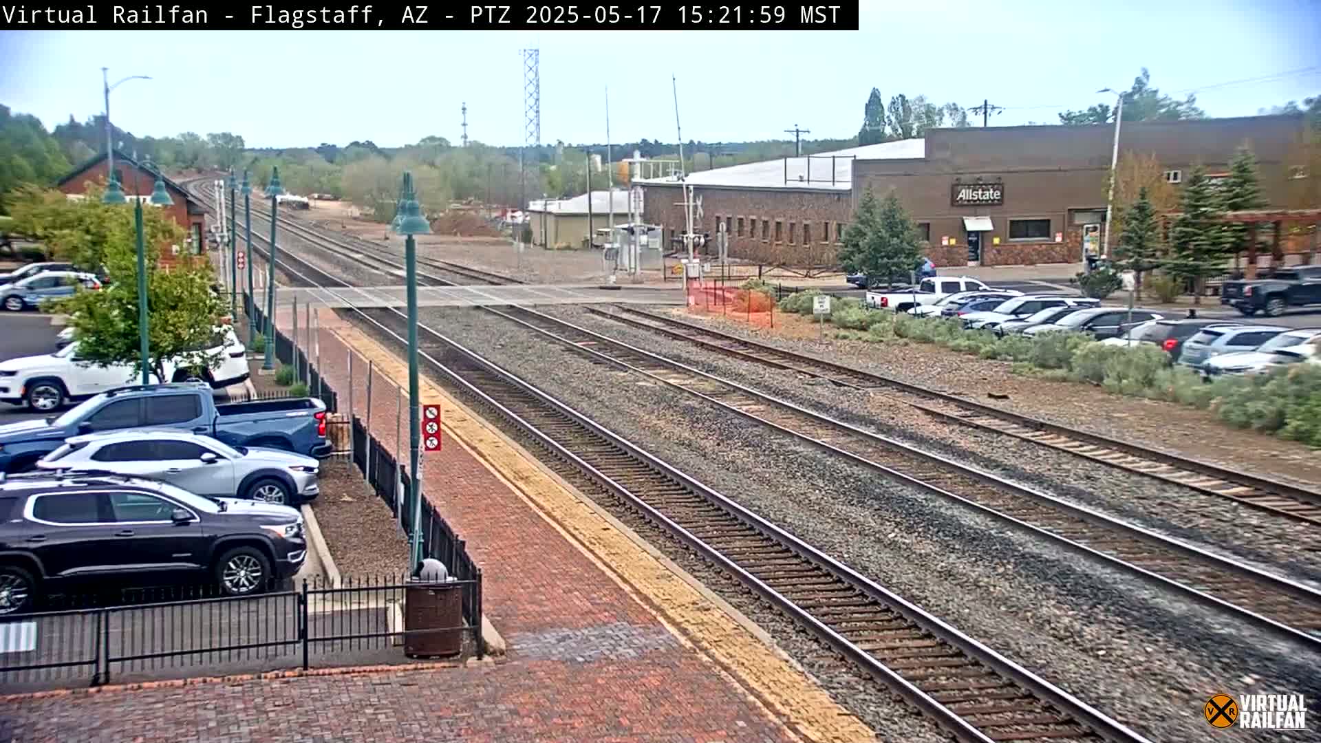 Flagstaff Amtrak Railroad Live Cam - Flagstaff, Coconino, Arizona, USA