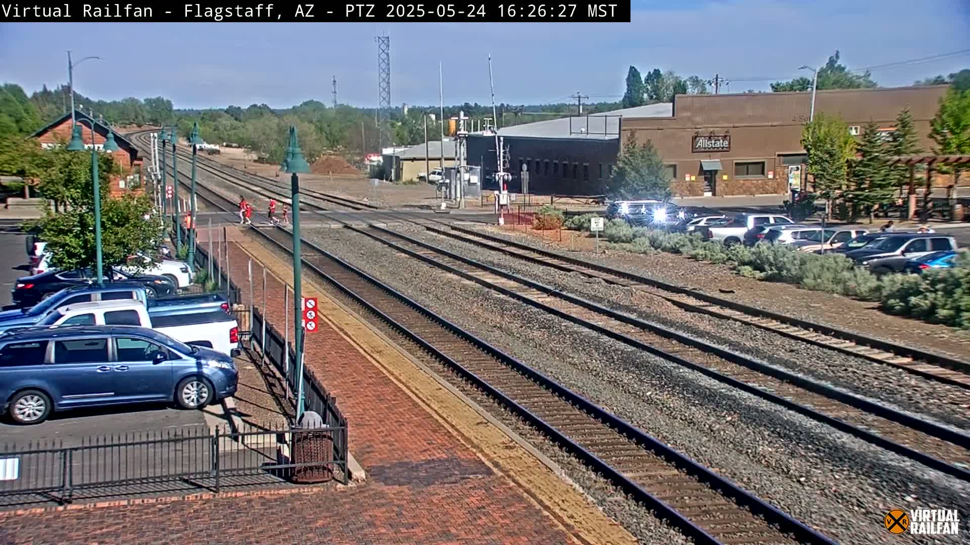 Flagstaff Amtrak Railroad Live Cam - Flagstaff, Coconino, Arizona, USA