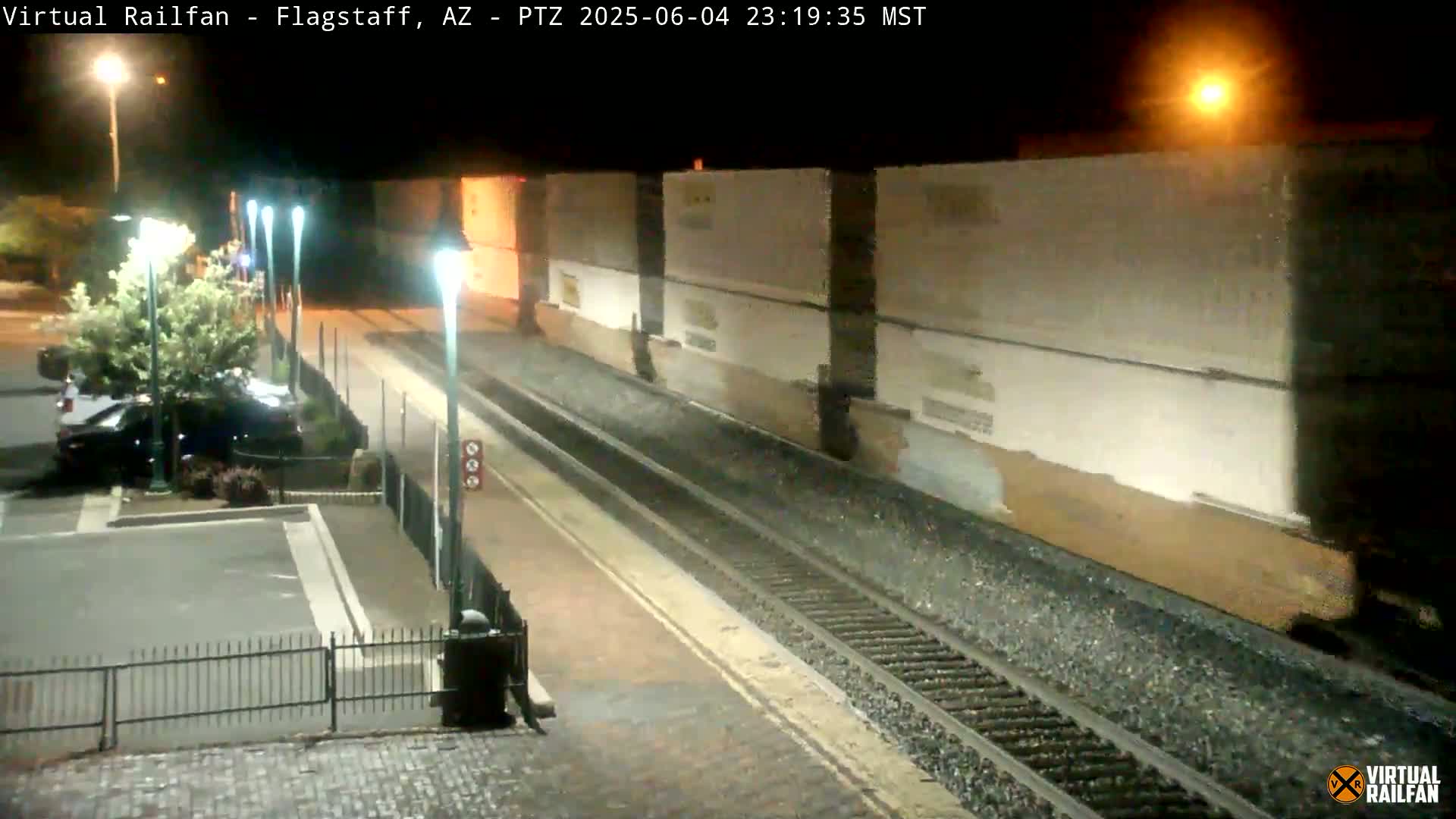 Flagstaff Amtrak Railroad Live Cam - Flagstaff, Coconino, Arizona, USA