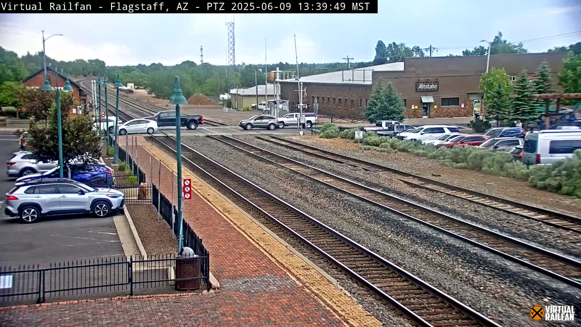 Flagstaff Amtrak Railroad Live Cam - Flagstaff, Coconino, Arizona, USA