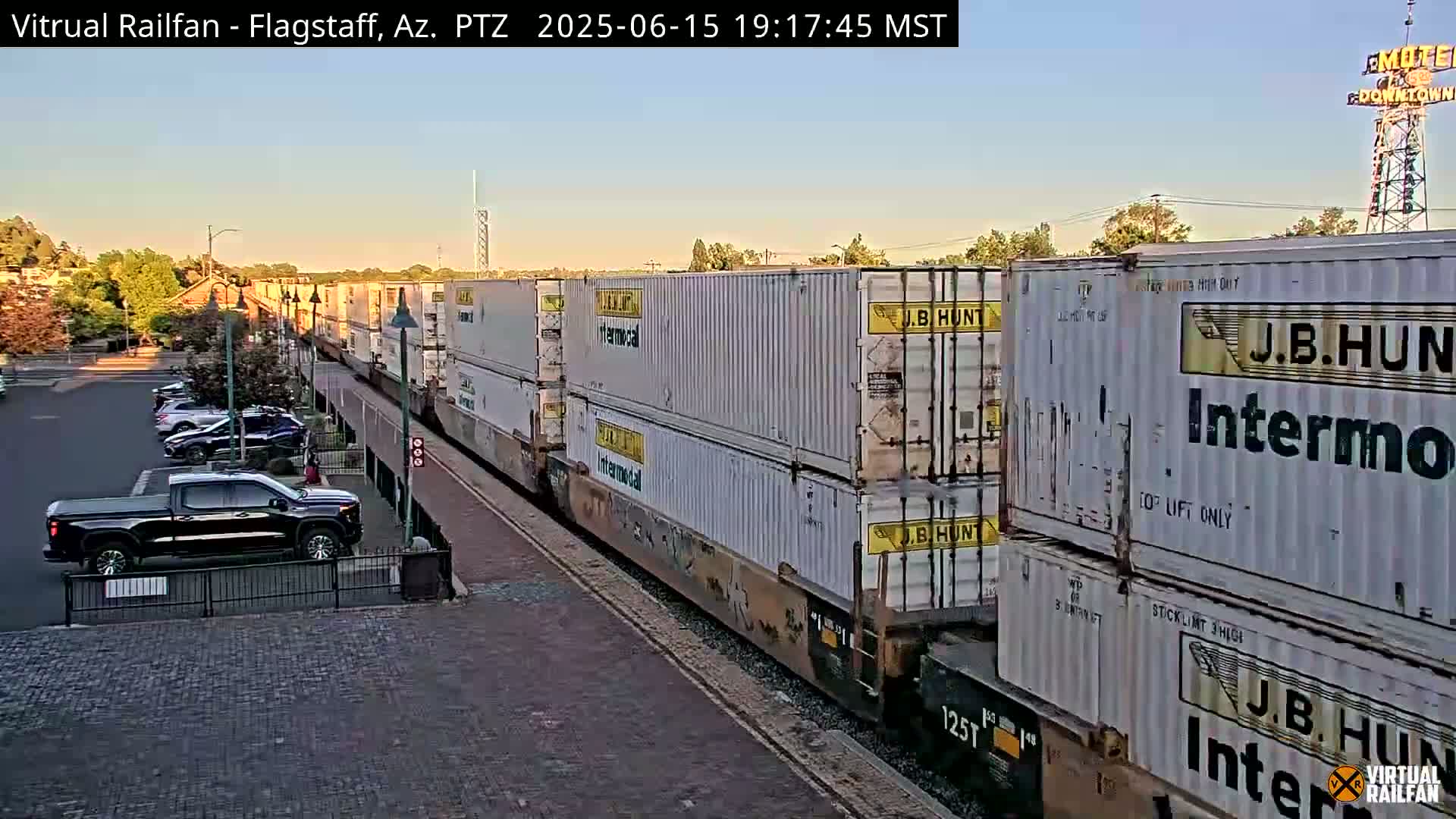 Flagstaff Amtrak Railroad Live Cam - Flagstaff, Coconino, Arizona, USA