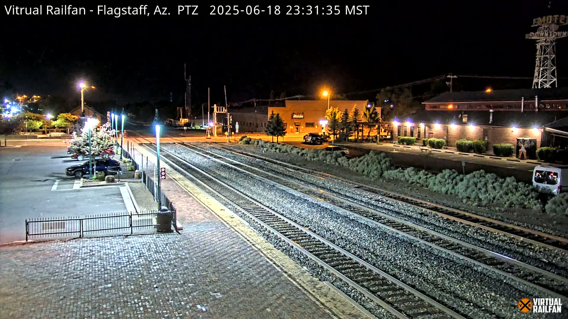Flagstaff Amtrak Railroad Live Cam - Flagstaff, Coconino, Arizona, USA