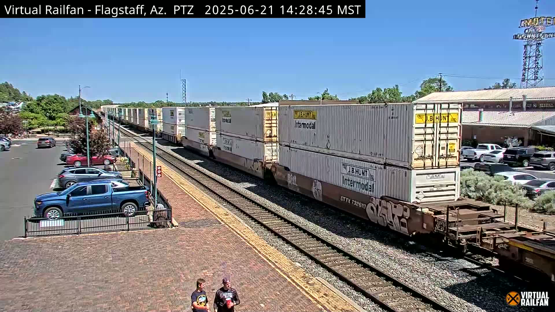 Flagstaff Amtrak Railroad Live Cam - Flagstaff, Coconino, Arizona, USA