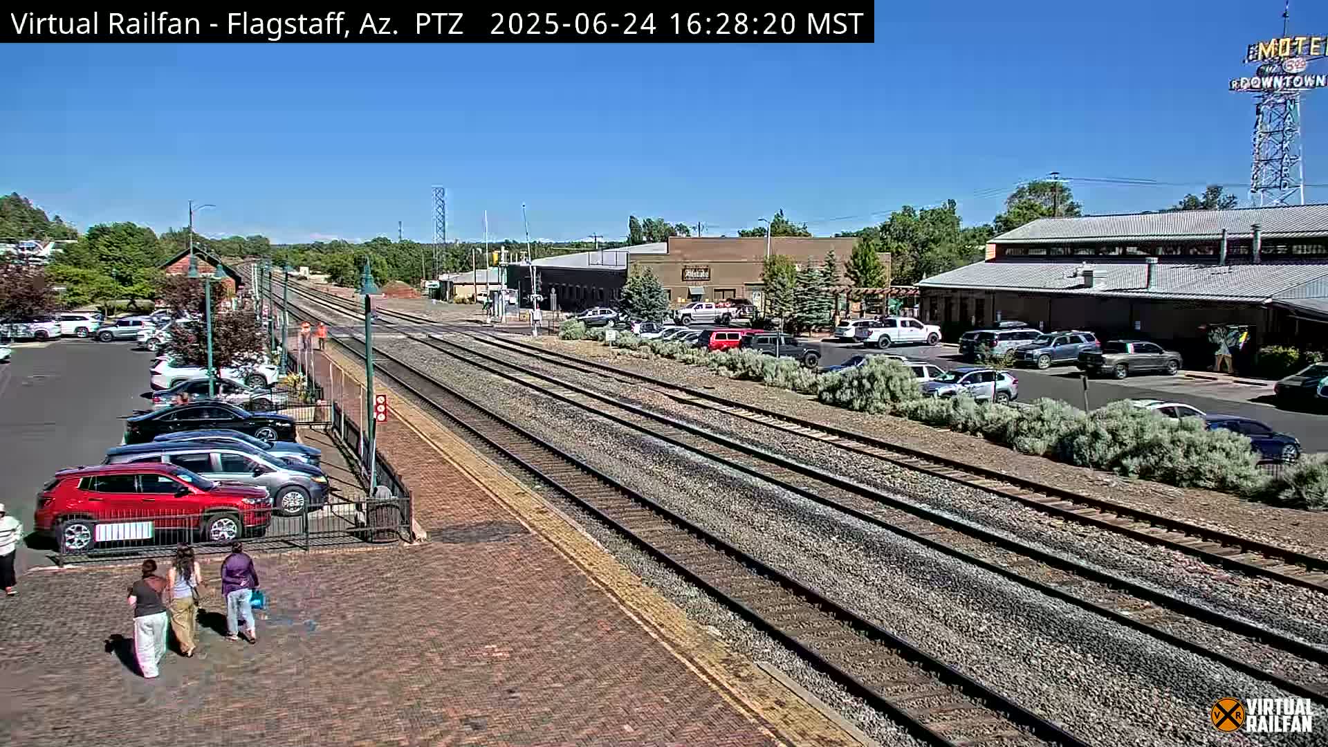 Flagstaff Amtrak Railroad Live Cam - Flagstaff, Coconino, Arizona, USA