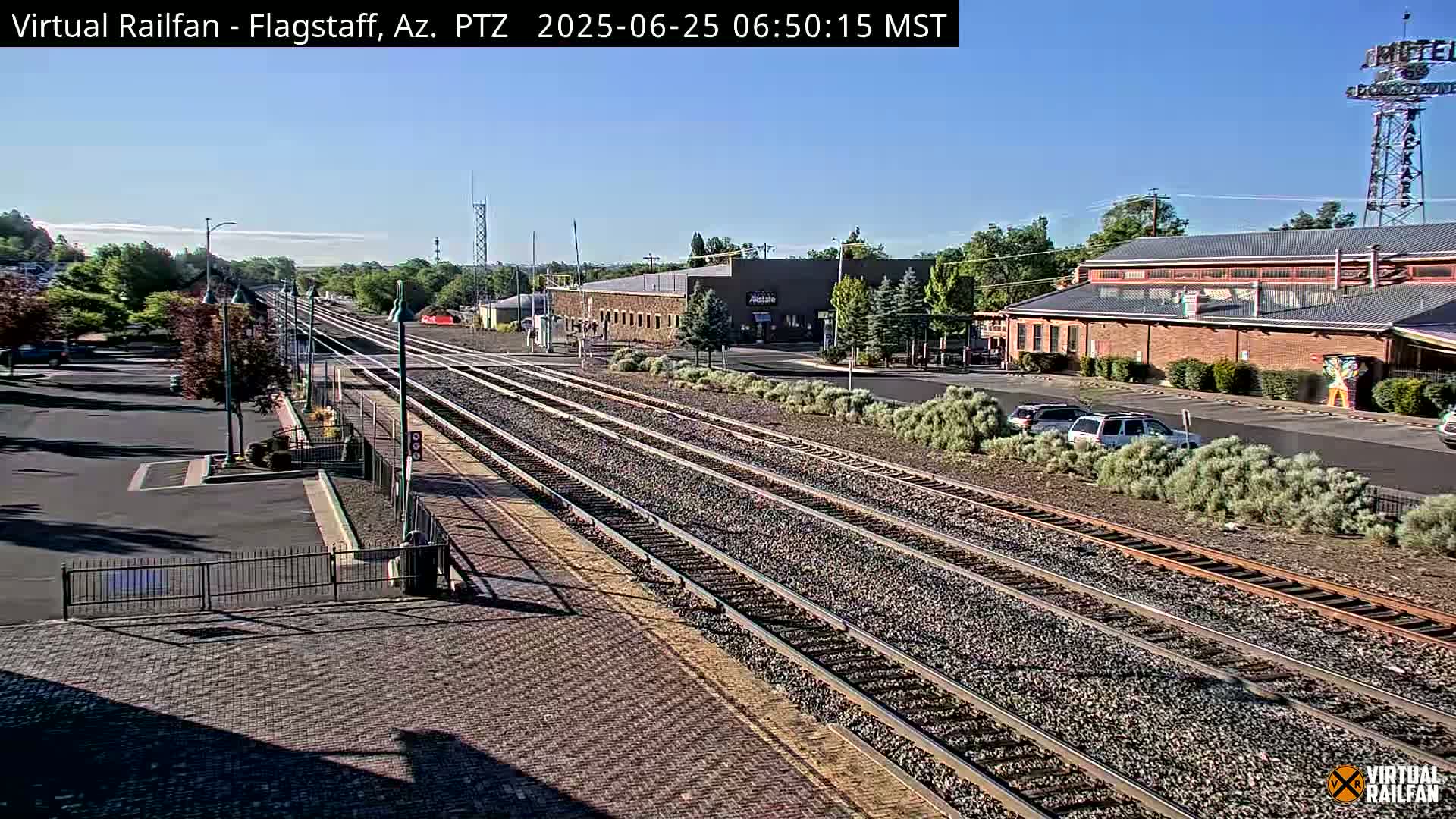 Flagstaff Amtrak Railroad Live Cam - Flagstaff, Coconino, Arizona, USA
