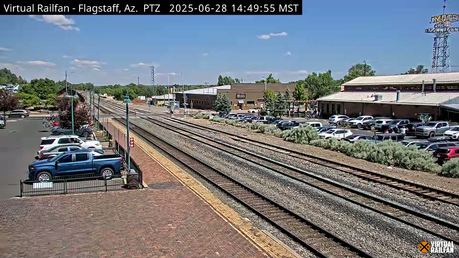 Flagstaff Amtrak Railroad Live Cam - Flagstaff, Coconino, Arizona, USA