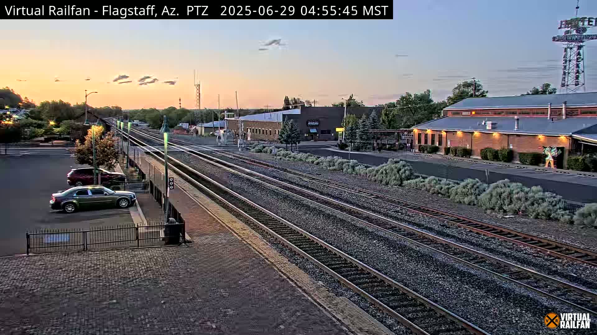 Flagstaff Amtrak Railroad Live Cam - Flagstaff, Coconino, Arizona, USA