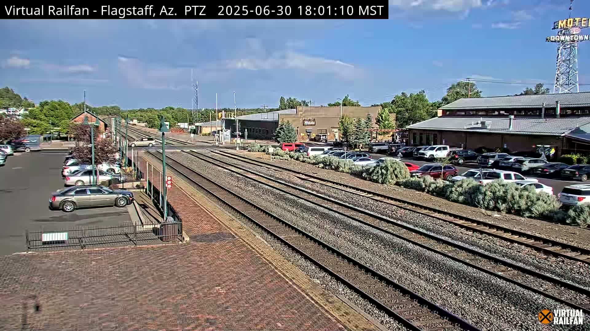 Flagstaff Amtrak Railroad Live Cam - Flagstaff, Coconino, Arizona, USA