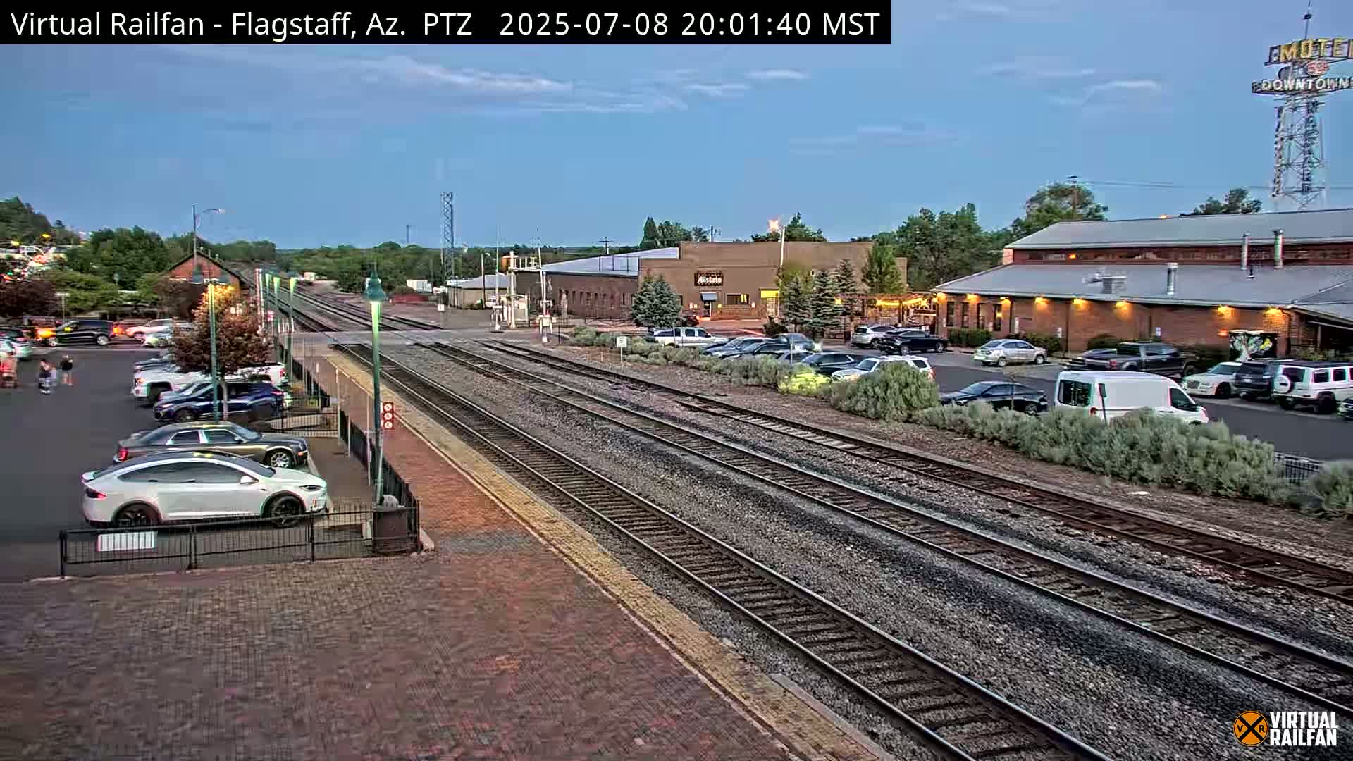 Flagstaff Amtrak Railroad Live Cam - Flagstaff, Coconino, Arizona, USA