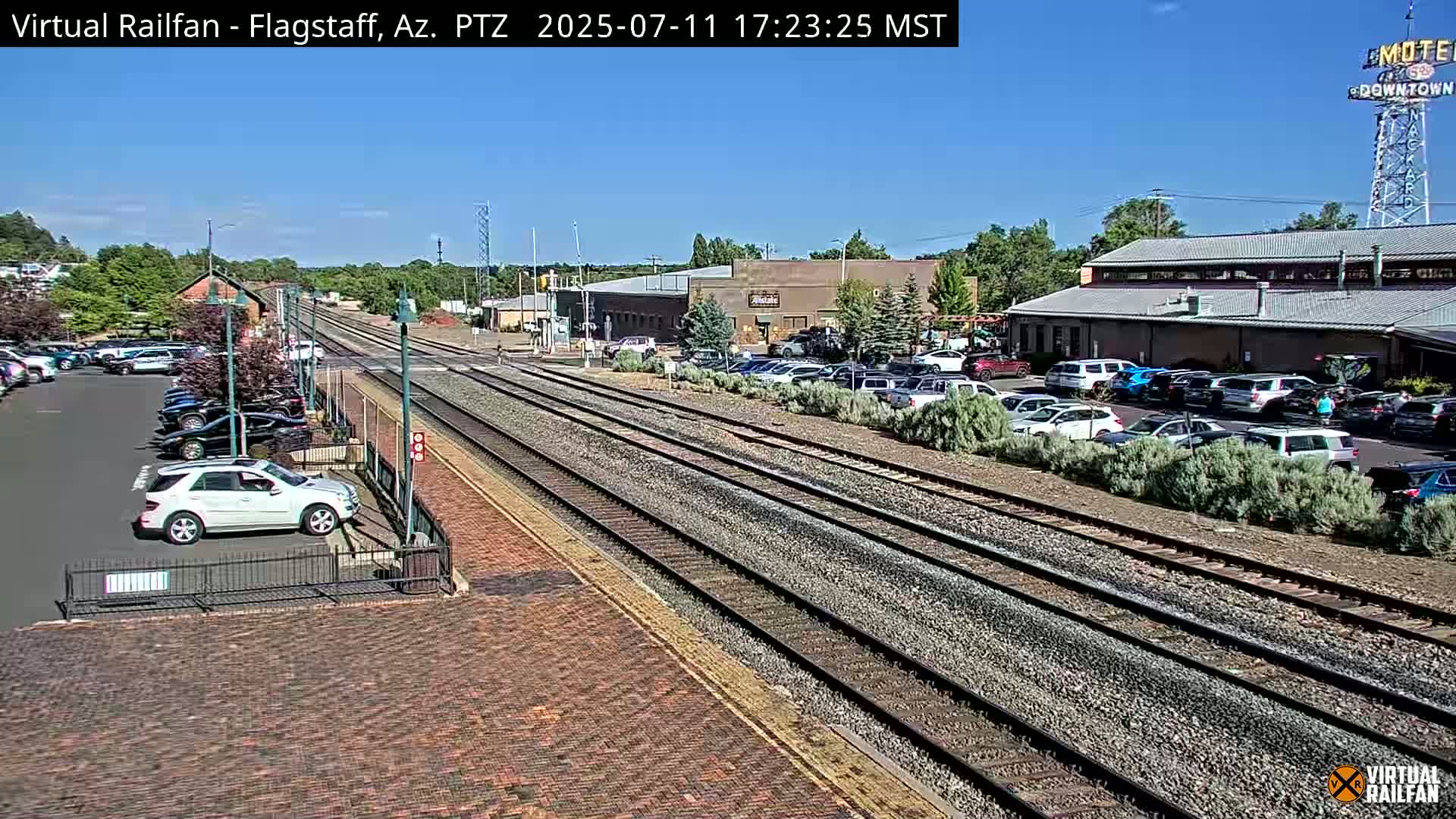 Flagstaff Amtrak Railroad Live Cam - Flagstaff, Coconino, Arizona, USA