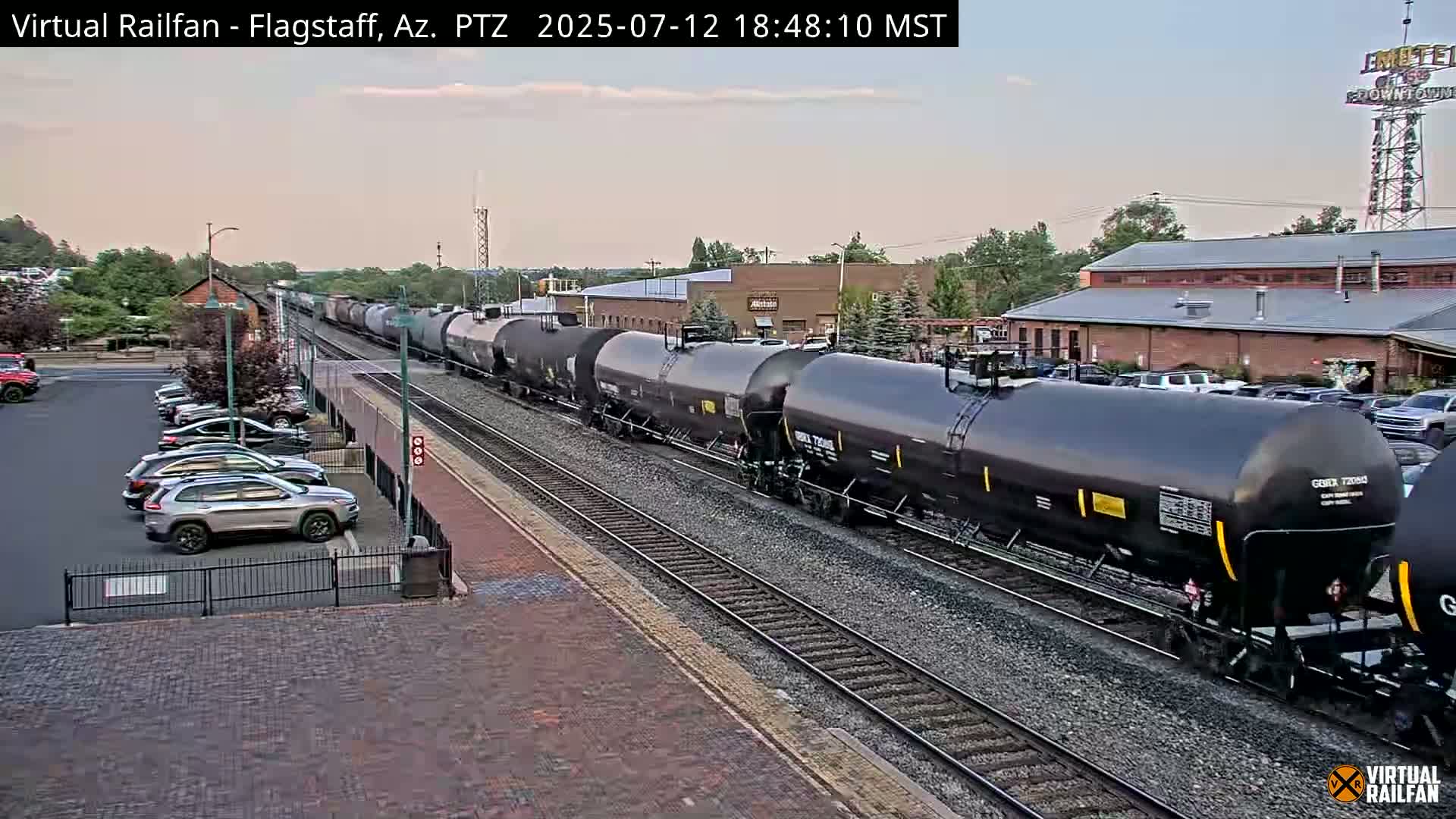 Flagstaff Amtrak Railroad Live Cam - Flagstaff, Coconino, Arizona, USA