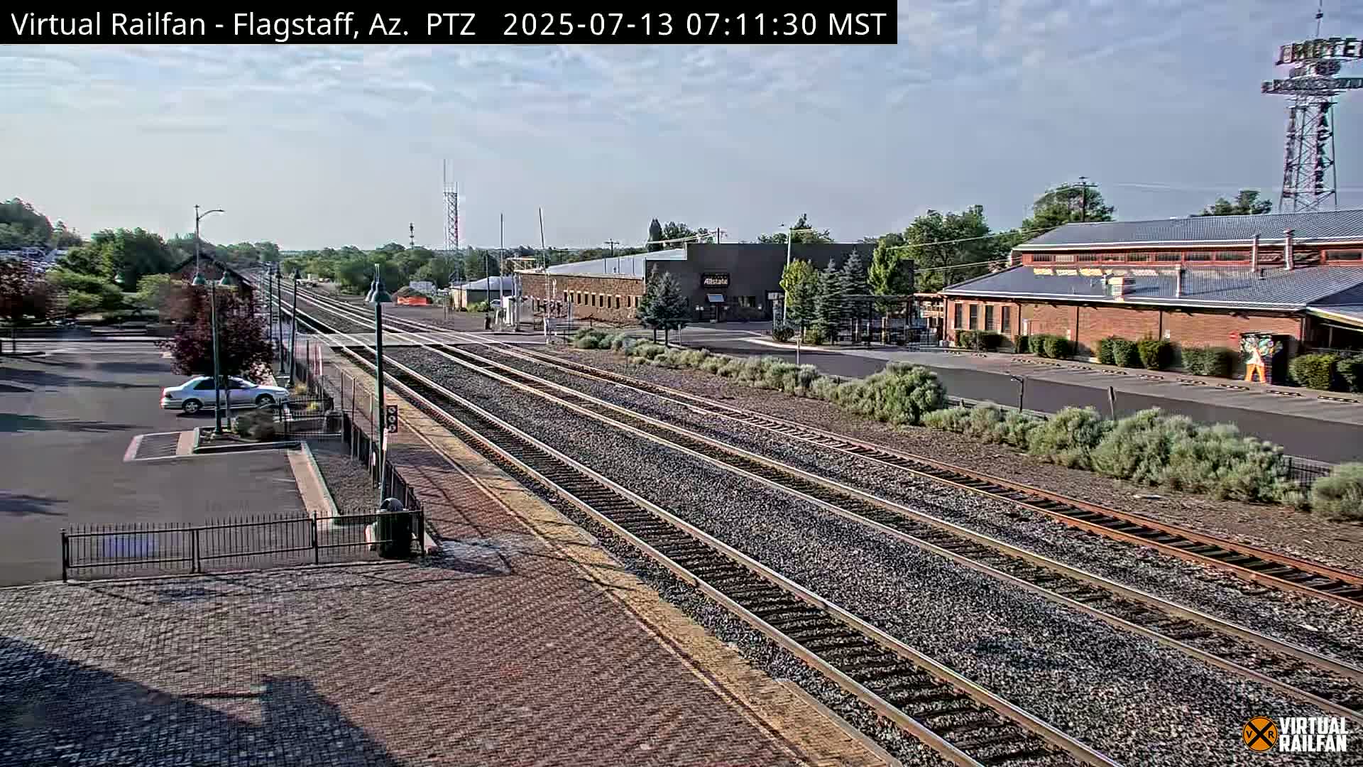 Flagstaff Amtrak Railroad Live Cam - Flagstaff, Coconino, Arizona, USA