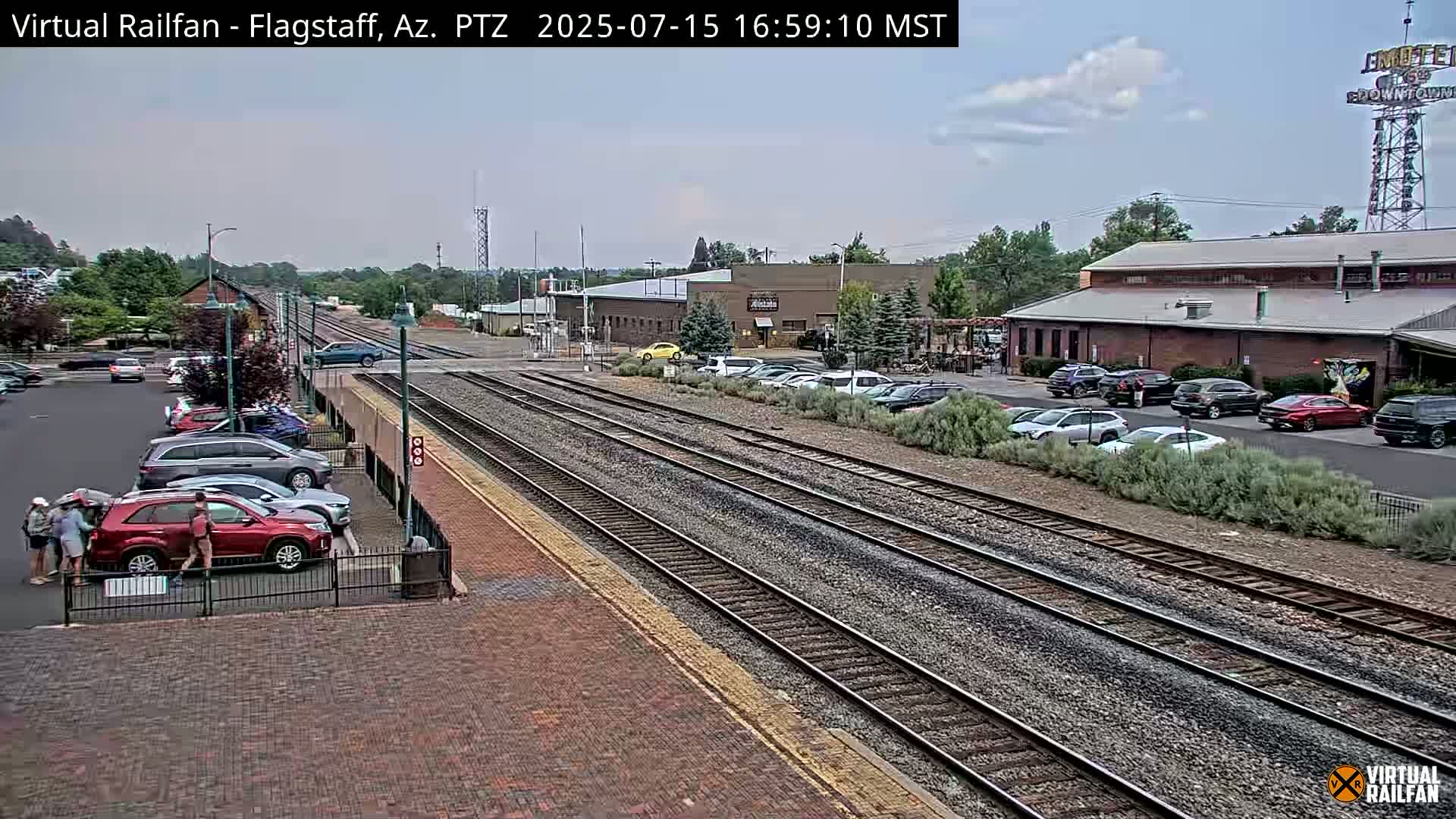 Flagstaff Amtrak Railroad Live Cam - Flagstaff, Coconino, Arizona, USA