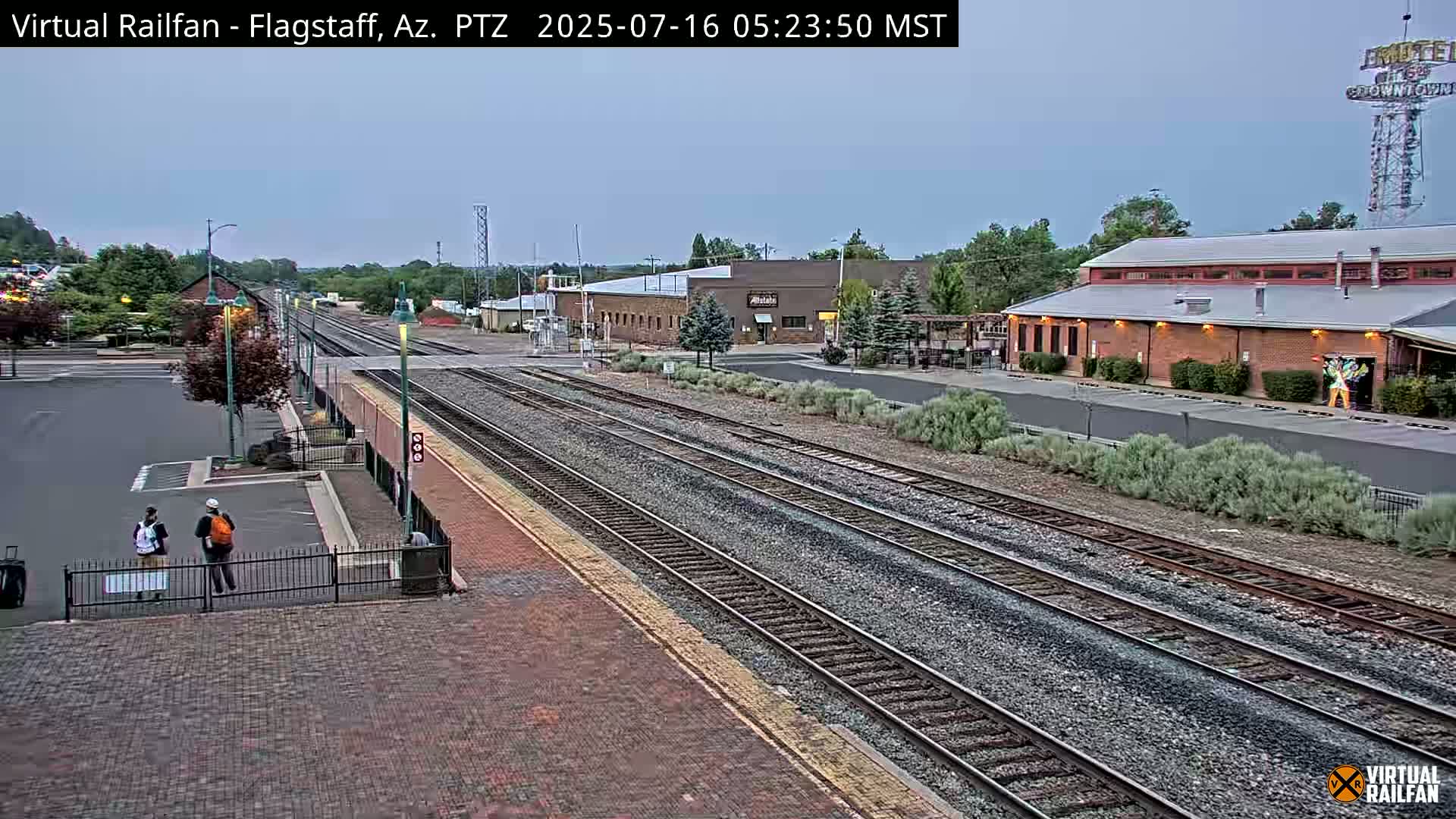Flagstaff Amtrak Railroad Live Cam - Flagstaff, Coconino, Arizona, USA