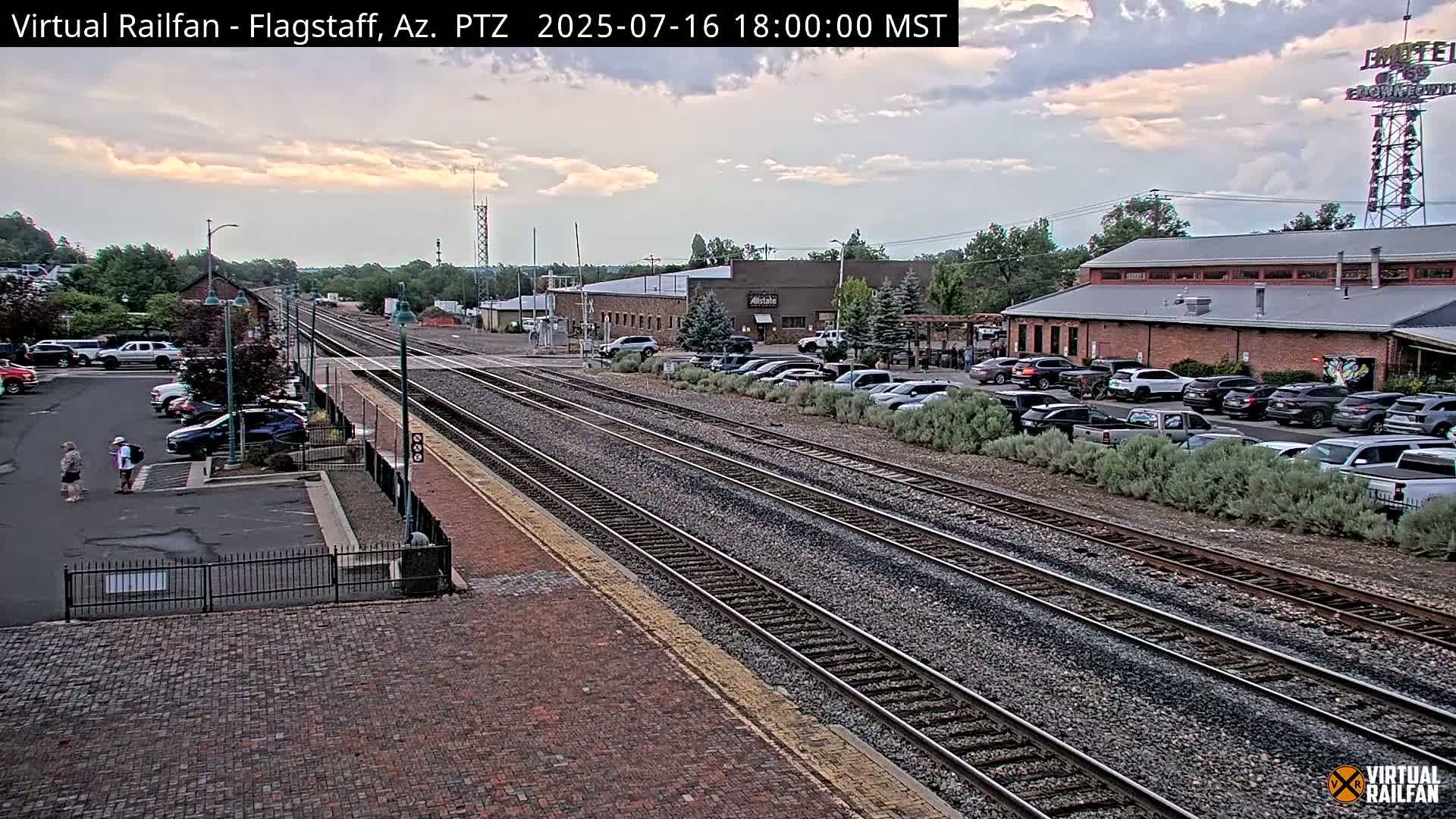 Flagstaff Amtrak Railroad Live Cam - Flagstaff, Coconino, Arizona, USA