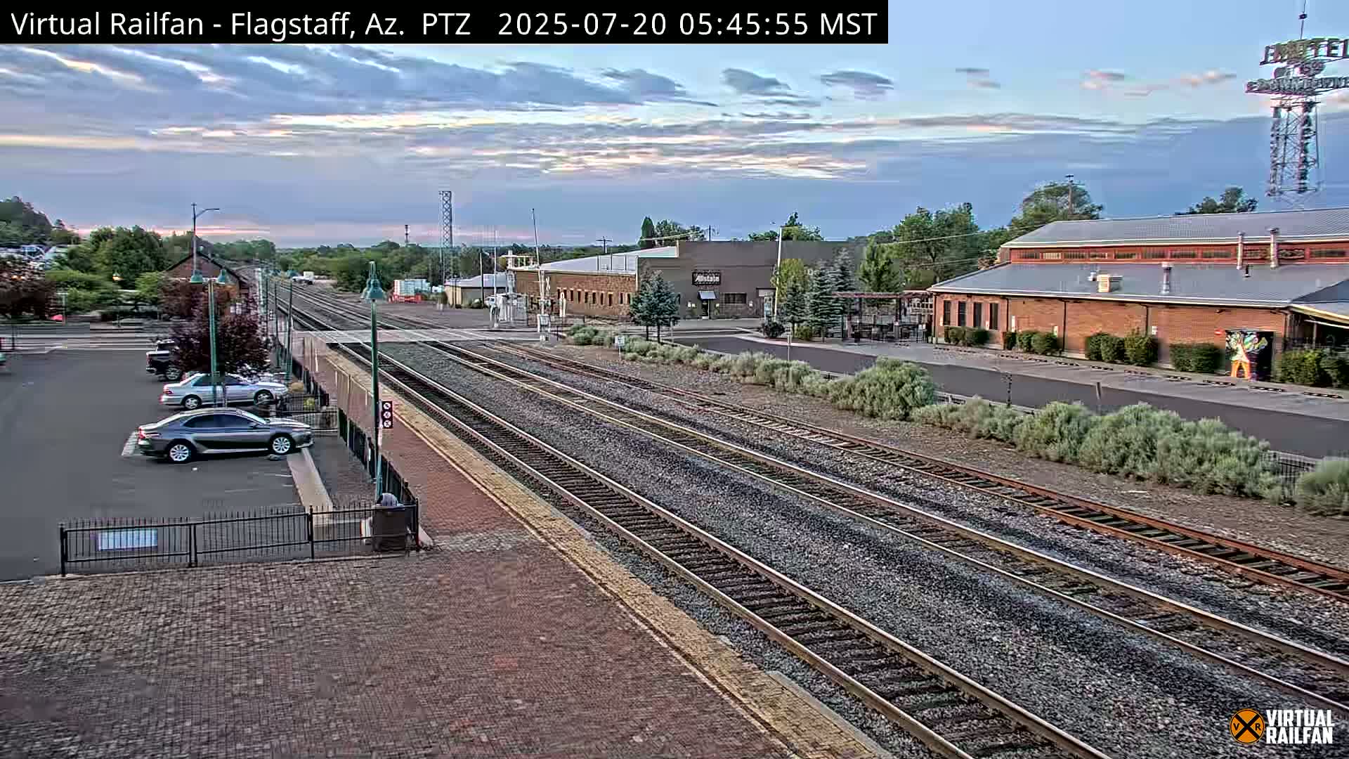 Flagstaff Amtrak Railroad Live Cam - Flagstaff, Coconino, Arizona, USA