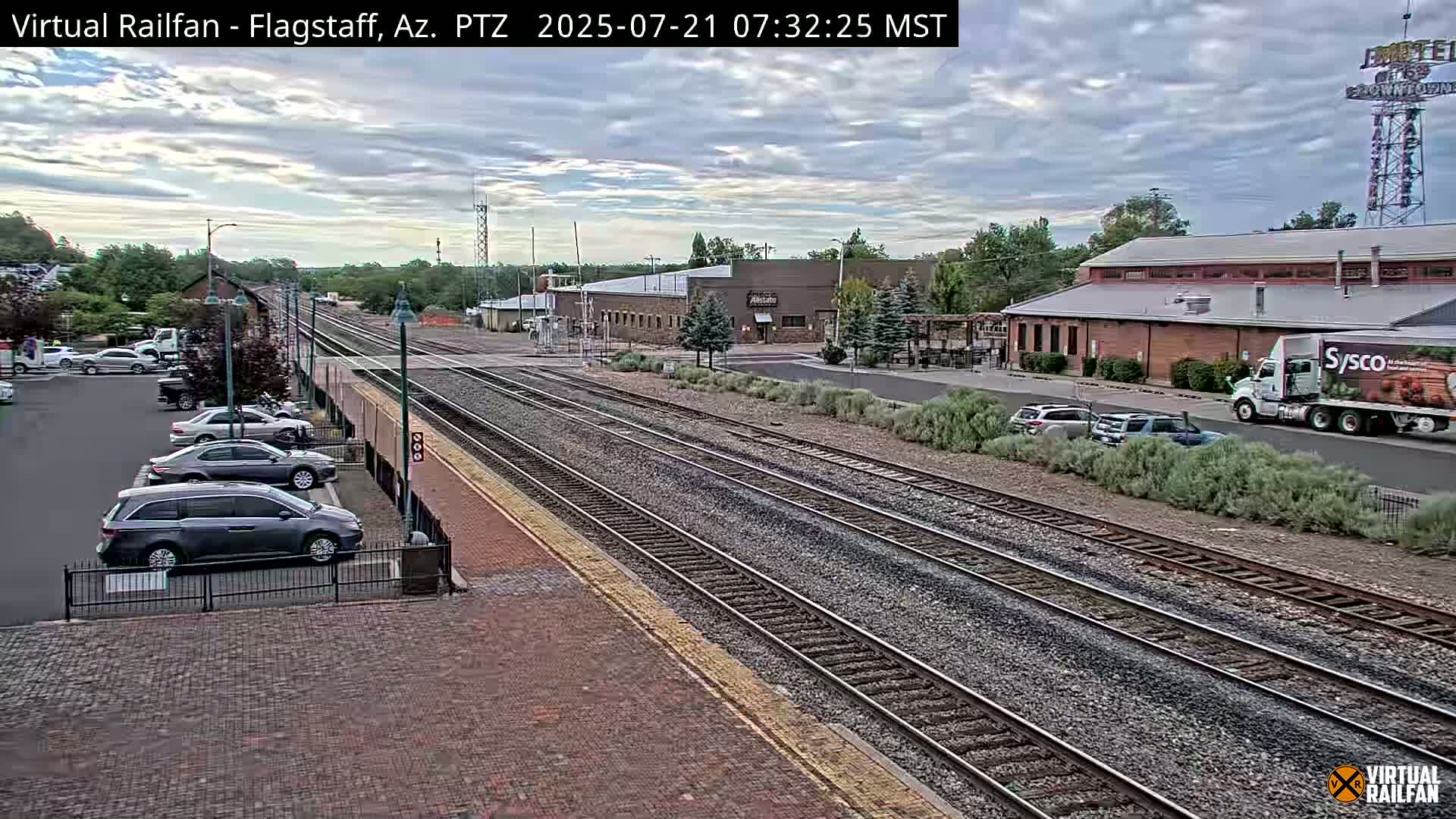 Flagstaff Amtrak Railroad Live Cam - Flagstaff, Coconino, Arizona, USA