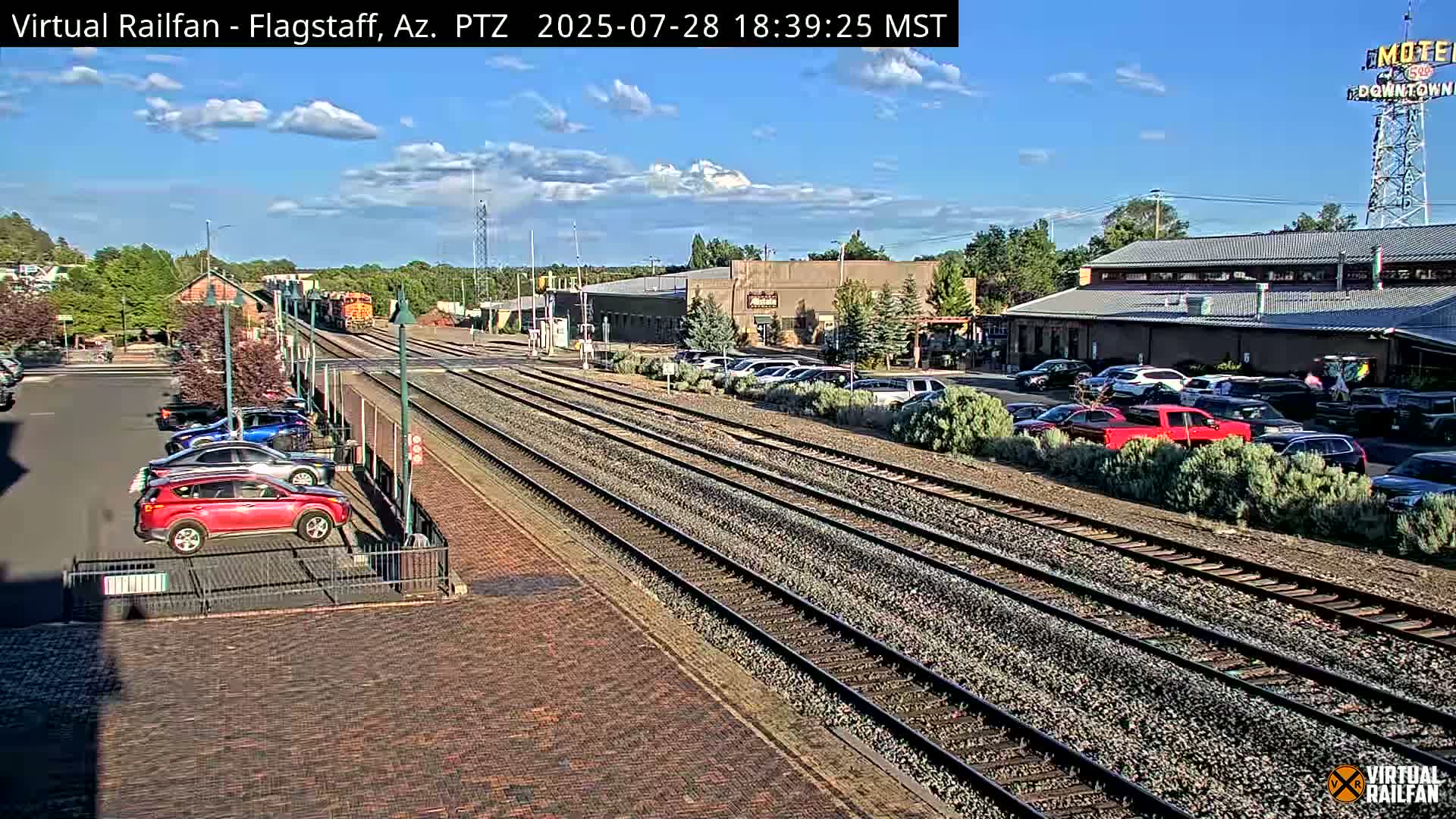 Flagstaff Amtrak Railroad Live Cam - Flagstaff, Coconino, Arizona, USA