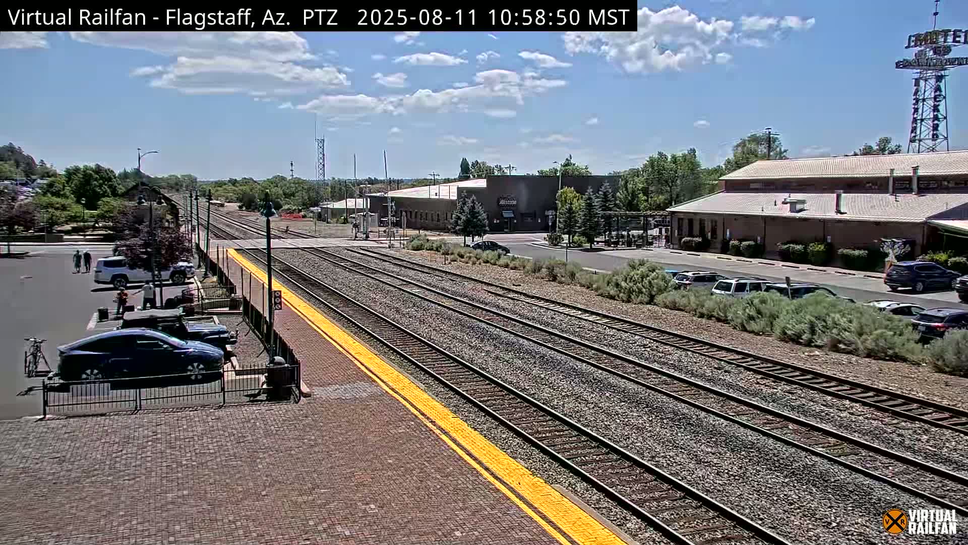 Flagstaff Amtrak Railroad Live Cam - Flagstaff, Coconino, Arizona, USA