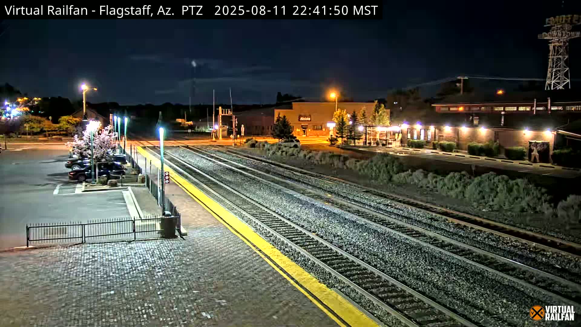 Flagstaff Amtrak Railroad Live Cam - Flagstaff, Coconino, Arizona, USA
