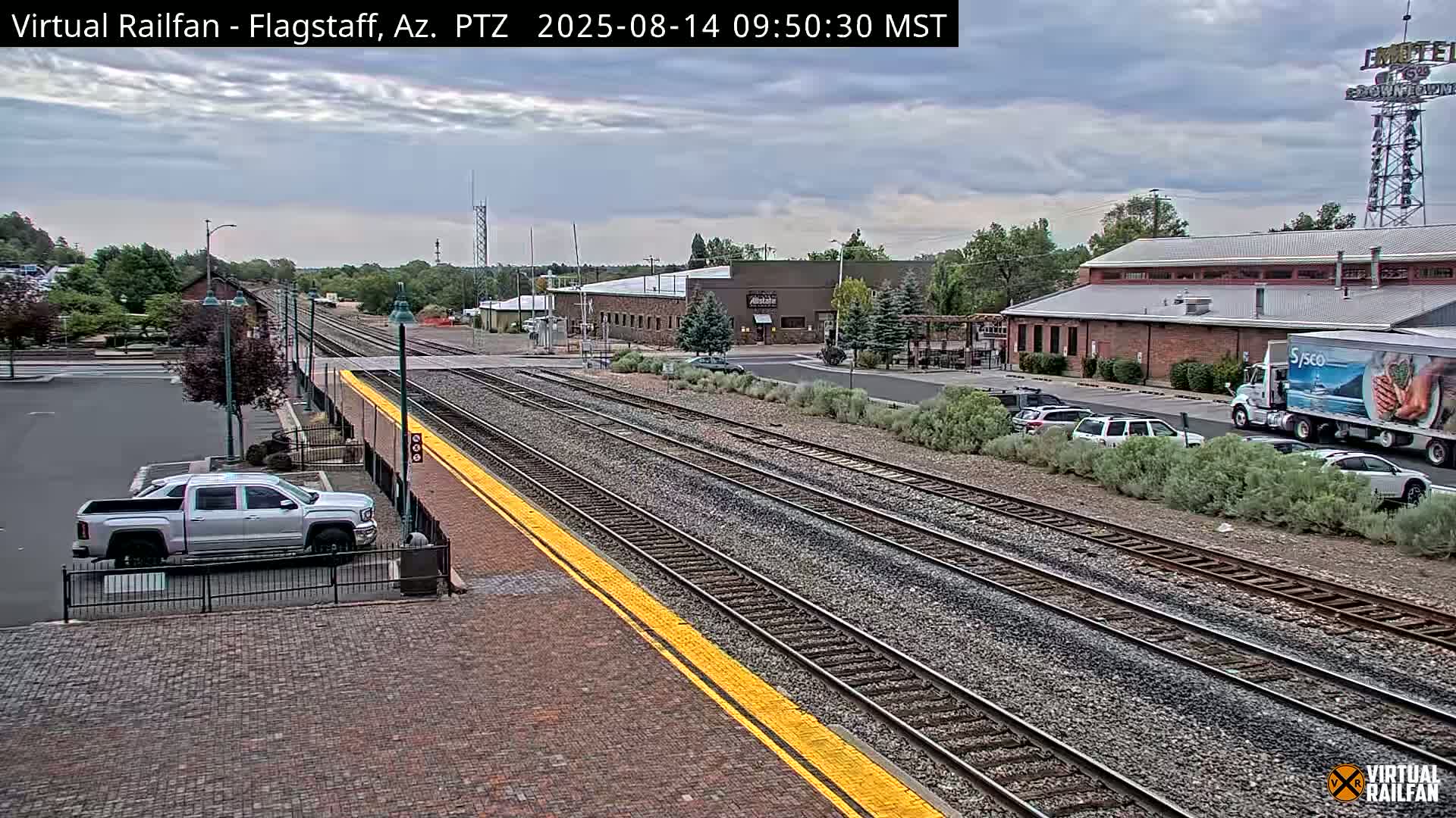 Flagstaff Amtrak Railroad Live Cam - Flagstaff, Coconino, Arizona, USA