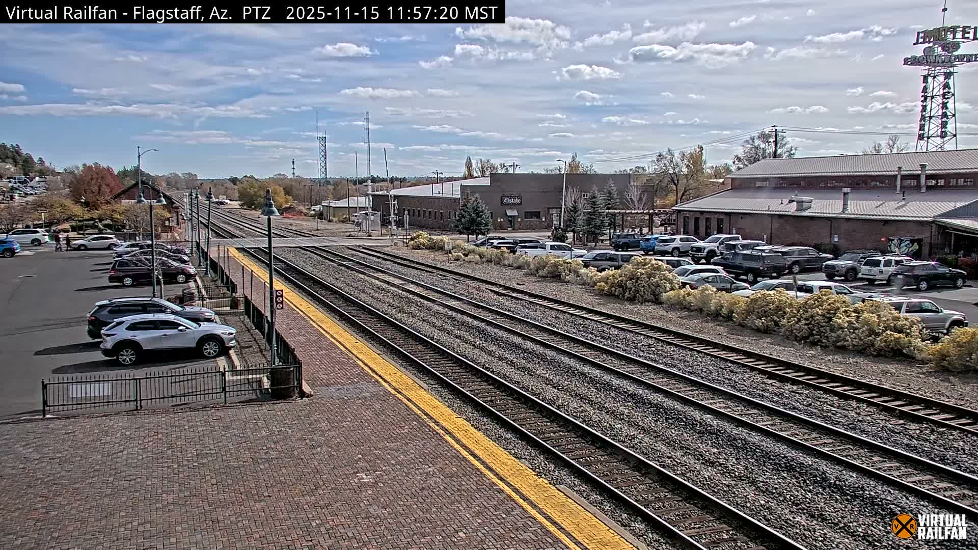 Flagstaff Amtrak Railroad Live Cam - Flagstaff, Coconino, Arizona, USA