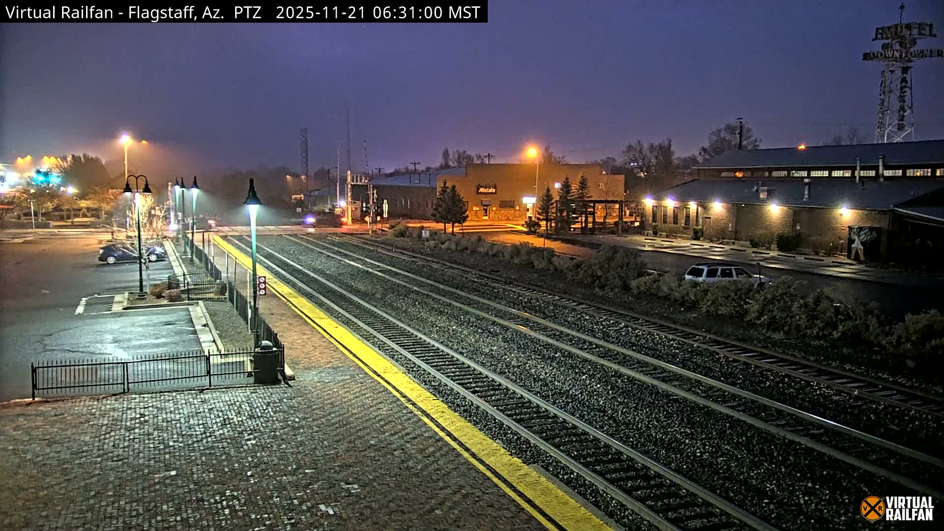 Flagstaff Amtrak Railroad Live Cam - Flagstaff, Coconino, Arizona, USA