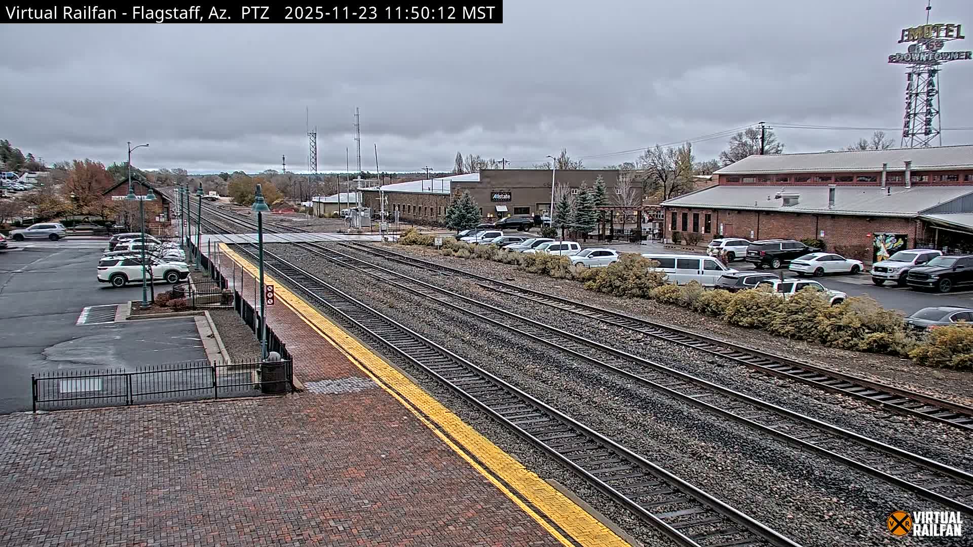 Flagstaff Amtrak Railroad Live Cam - Flagstaff, Coconino, Arizona, USA