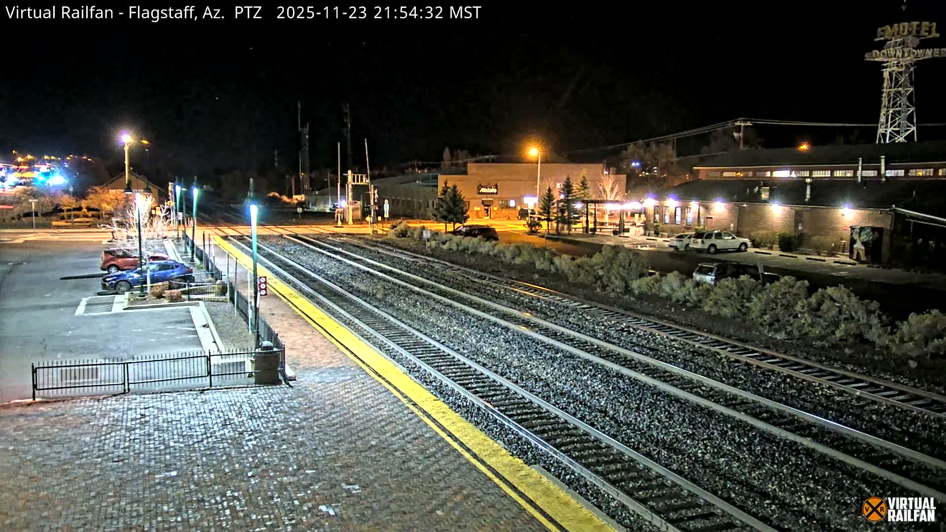 Flagstaff Amtrak Railroad Live Cam - Flagstaff, Coconino, Arizona, USA
