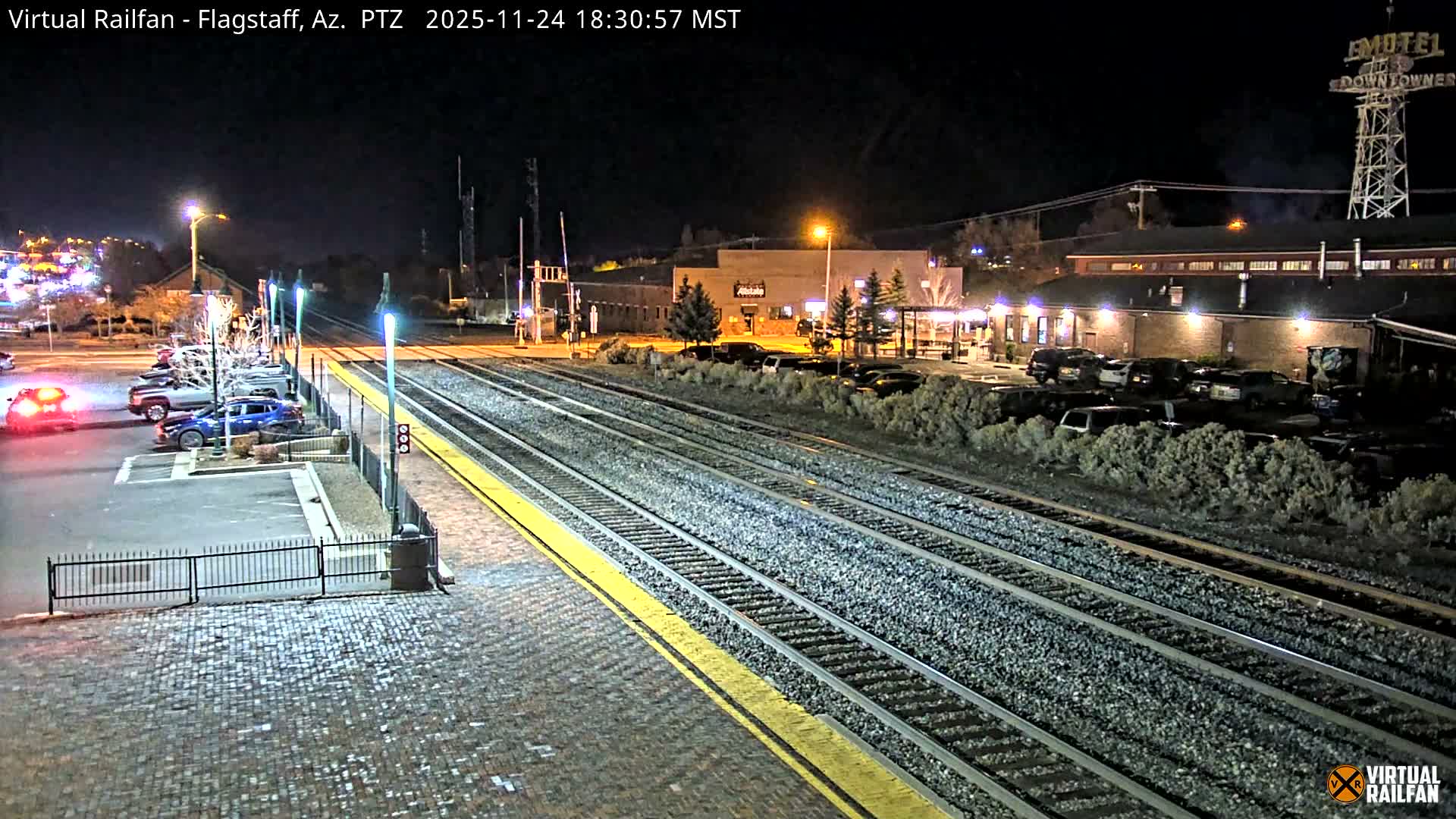 Flagstaff Amtrak Railroad Live Cam - Flagstaff, Coconino, Arizona, USA
