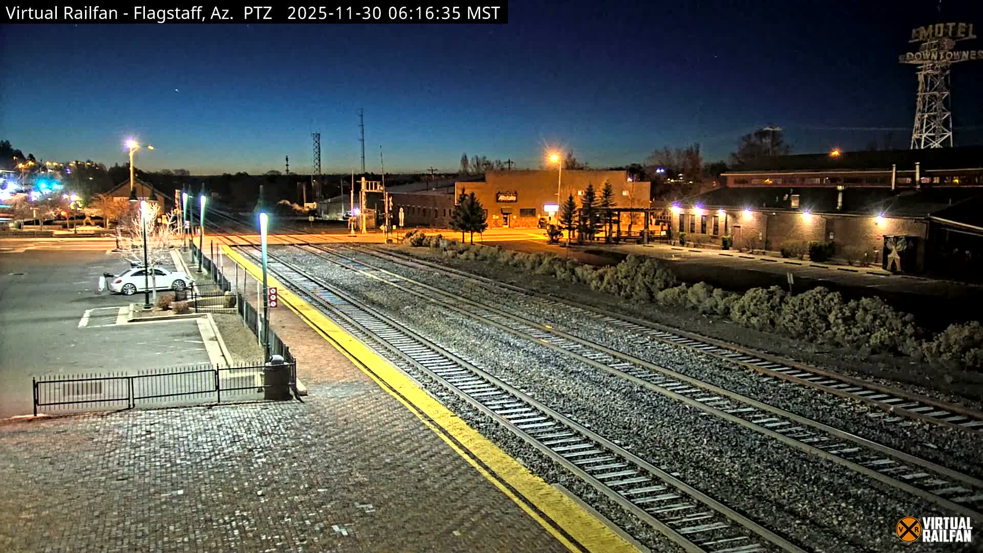 Flagstaff Amtrak Railroad Live Cam - Flagstaff, Coconino, Arizona, USA