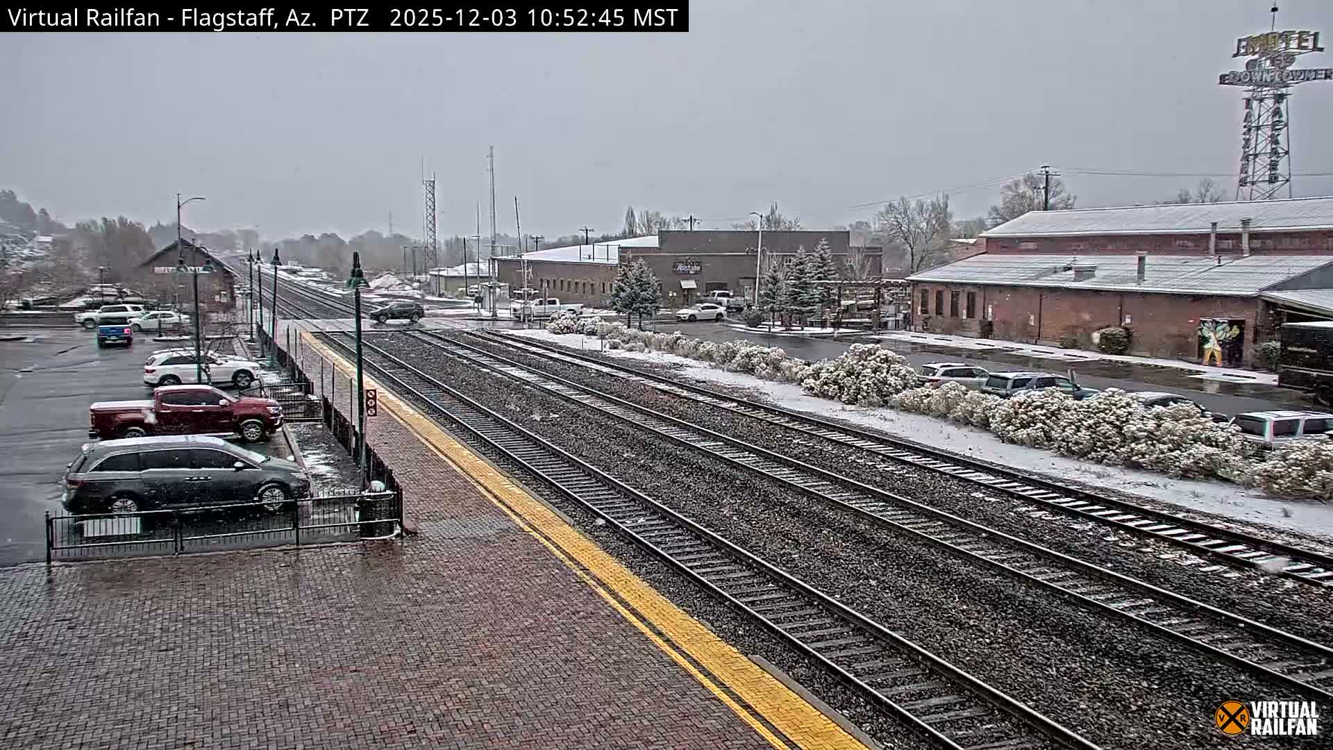 Flagstaff Amtrak Railroad Live Cam - Flagstaff, Coconino, Arizona, USA