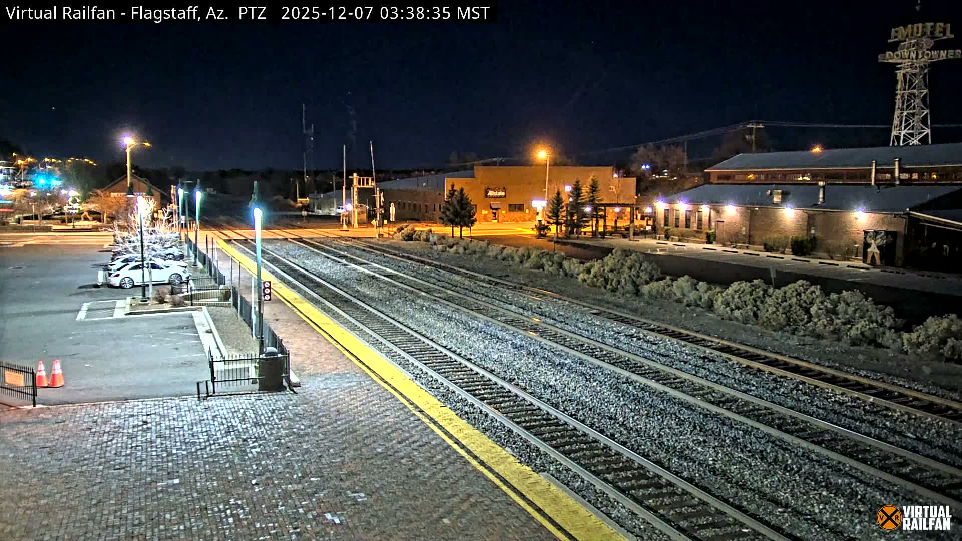Flagstaff Amtrak Railroad Live Cam - Flagstaff, Coconino, Arizona, USA