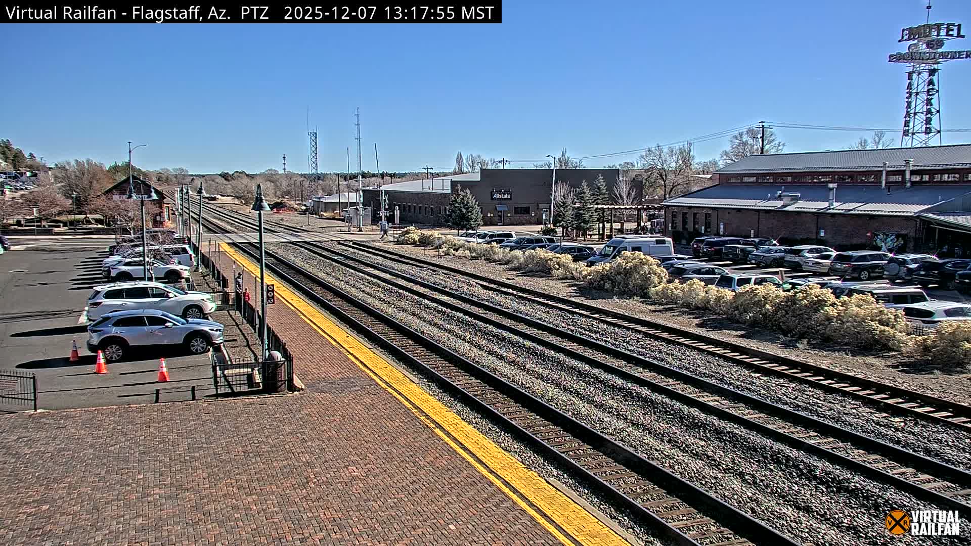 Flagstaff Amtrak Railroad Live Cam - Flagstaff, Coconino, Arizona, USA