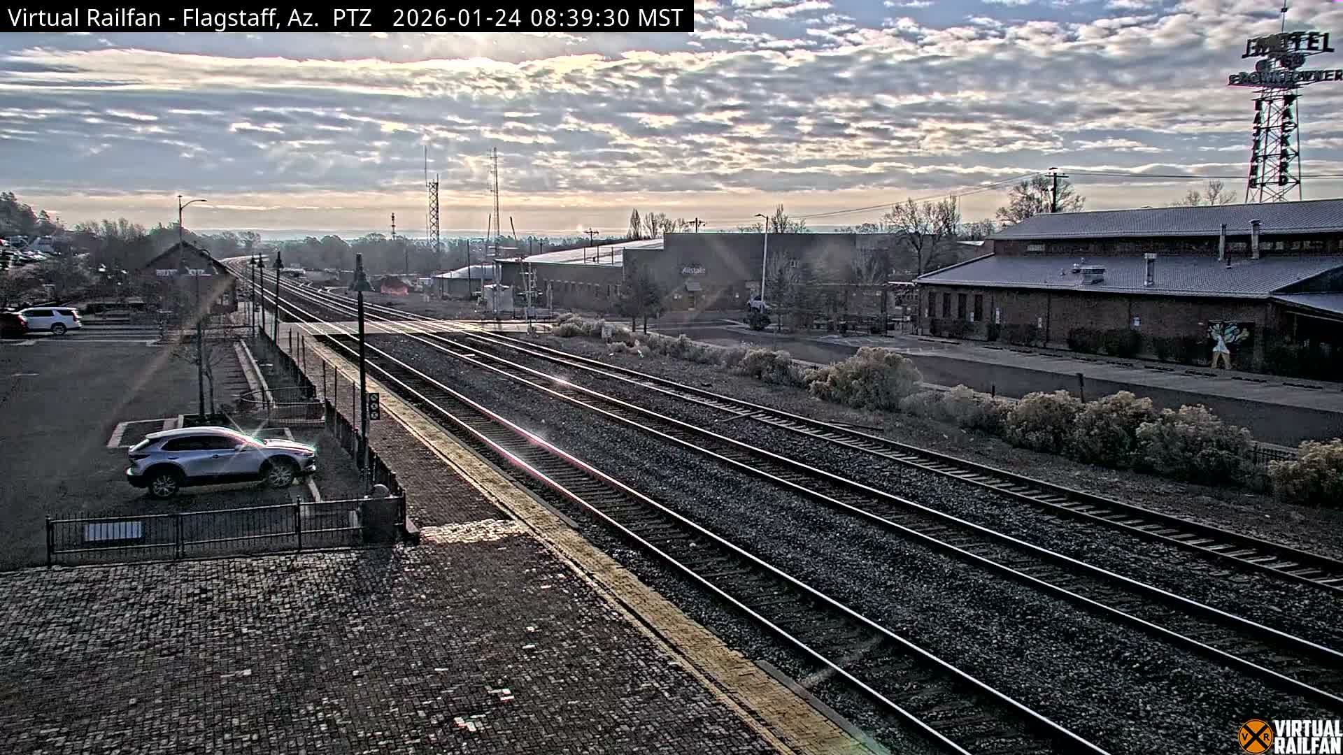 Flagstaff Amtrak Railroad Live Cam - Flagstaff, Coconino, Arizona, USA